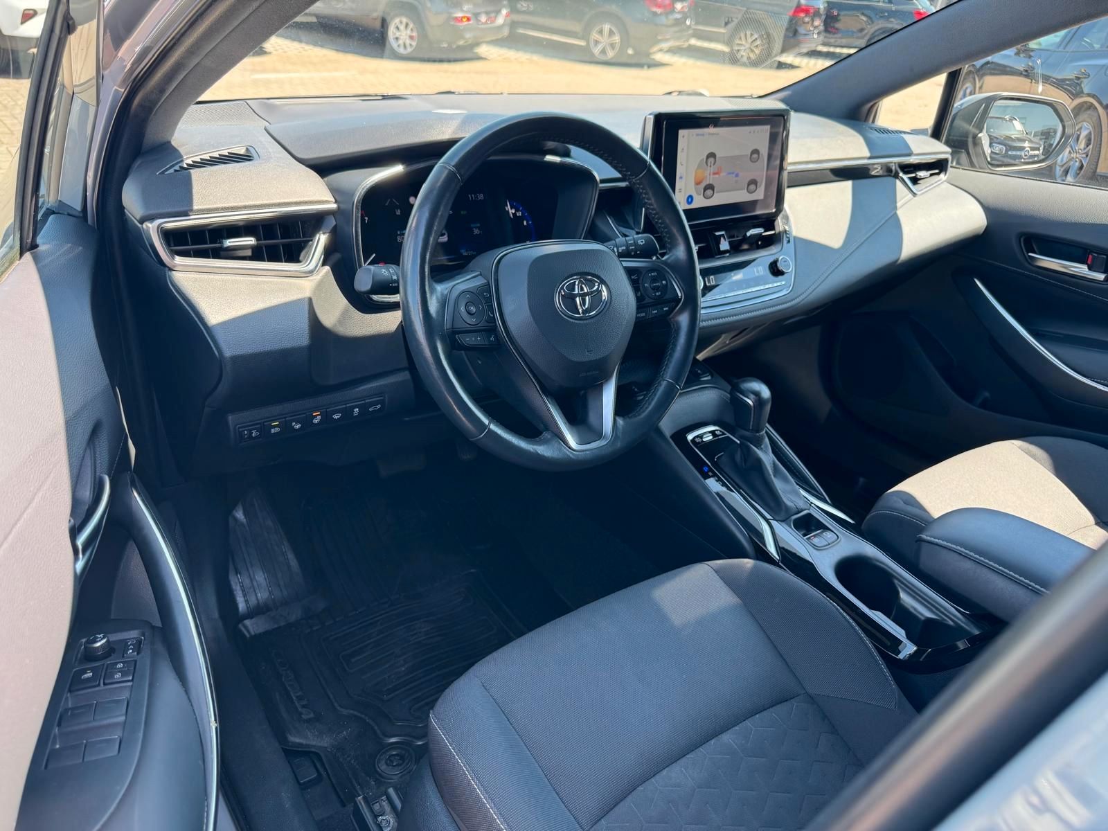Toyota Corolla Touring Sports Hybrid Edition - Samsaru's Car Outlet