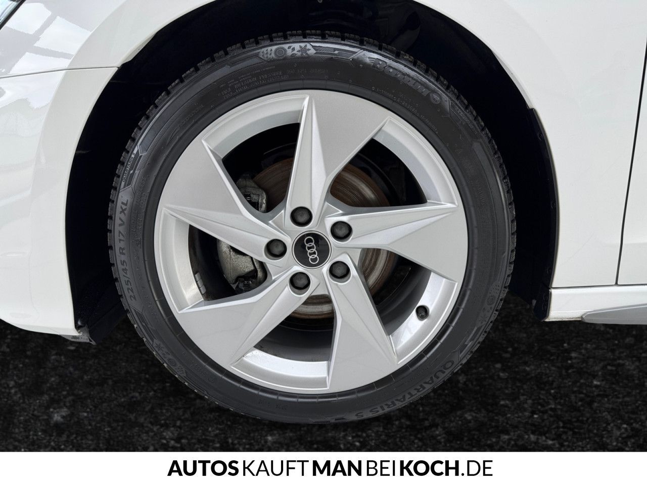 Audi A3 35 1.5 TFSI Sportback S line - Samsaru's Car Outlet