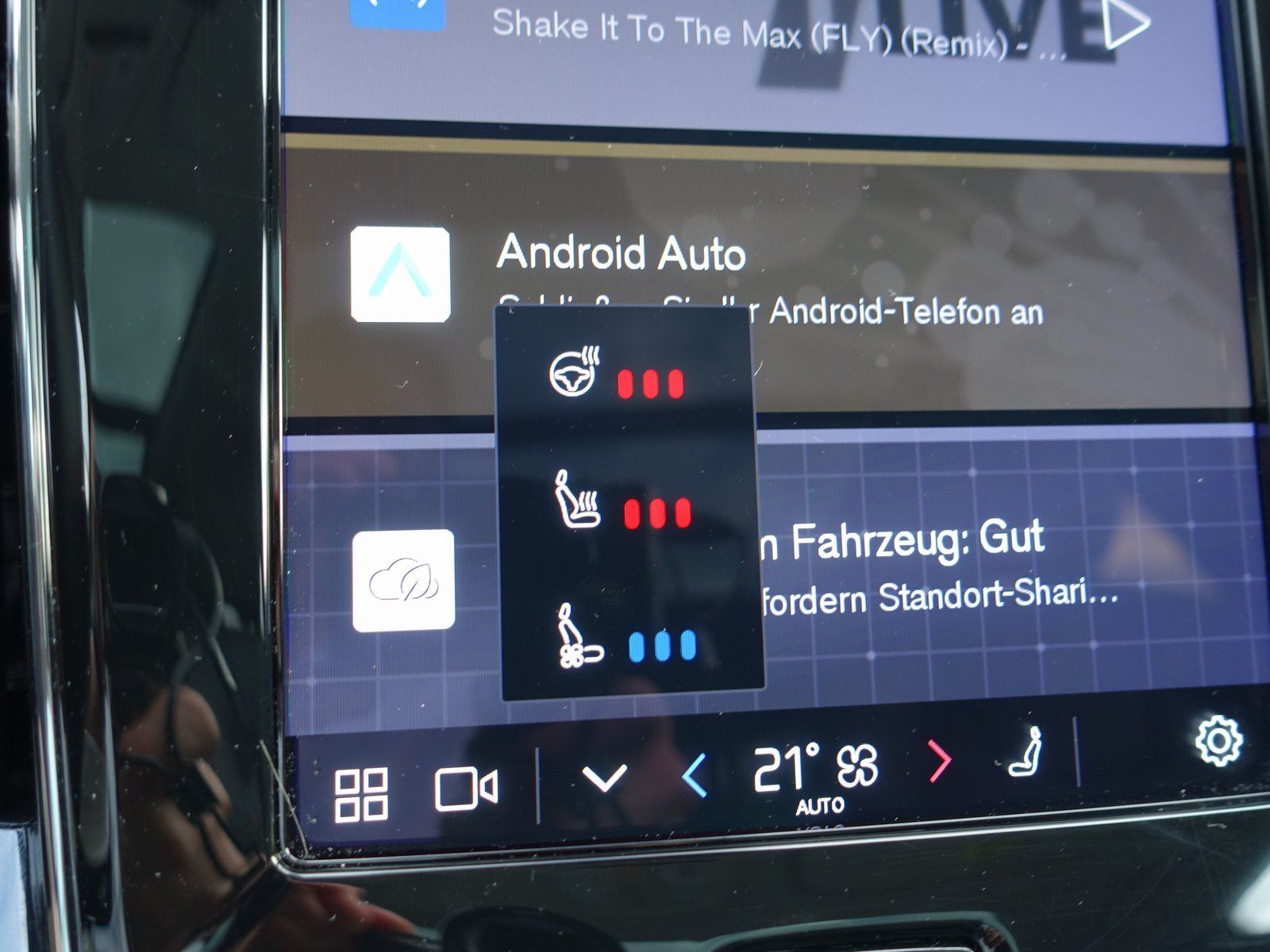 Volvo V60 Ultra T6 AWD Plug-in Hybrid/AHK/B&W/360°Cam