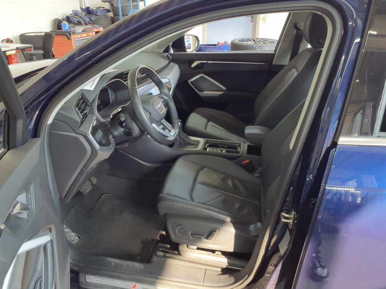 Audi Q3 40 TFSI quattro S-Line - Samsaru's Car Outlet