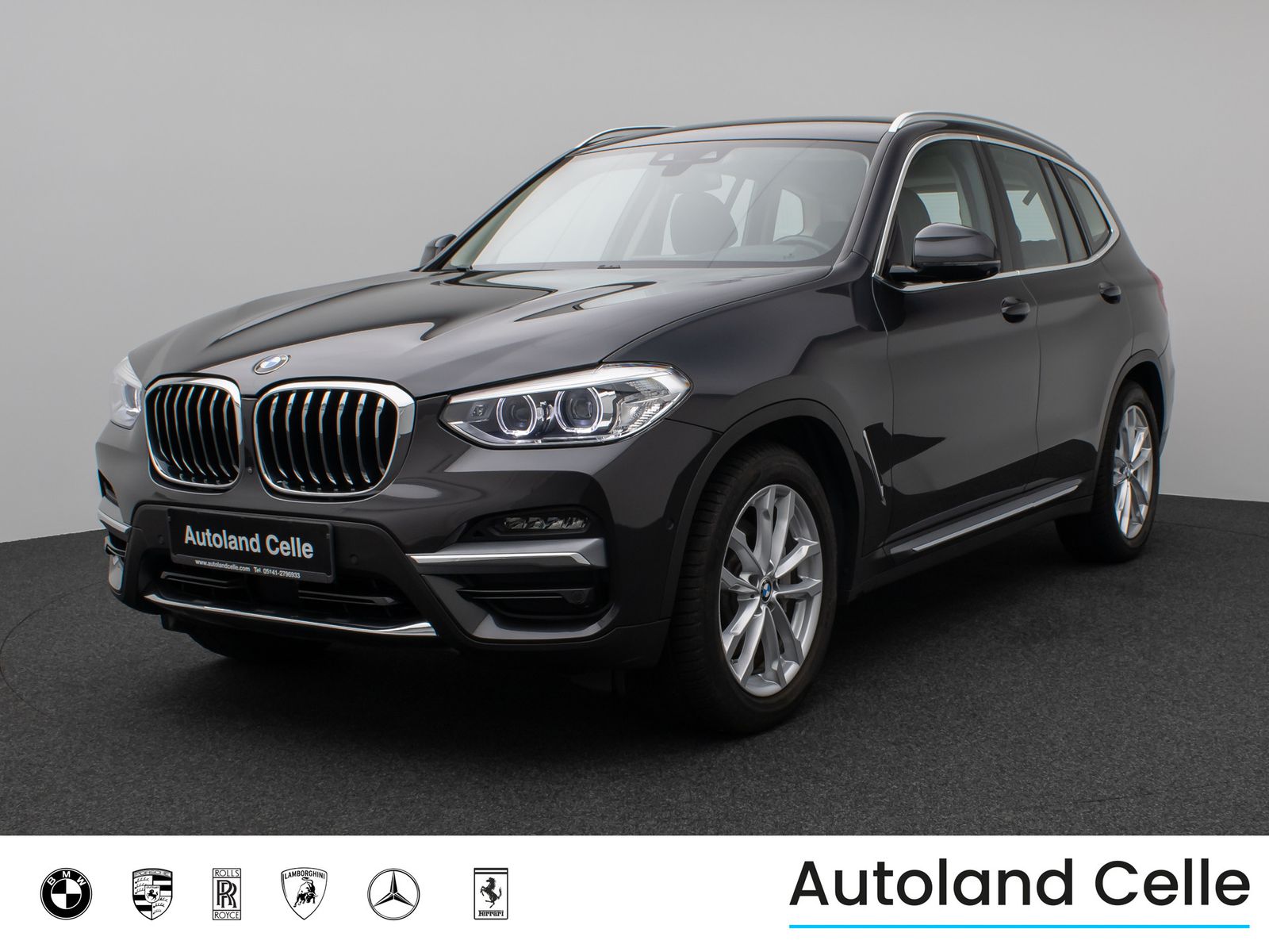 BMW X3 xD30d LuxuryLine - Samsaru's Car Outlet