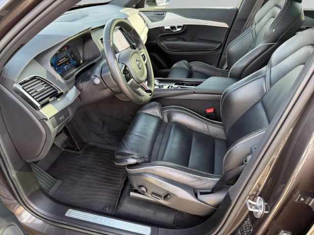 Volvo XC90 B5 Plus Dark AWD 7-Sitzer Luftfahrw. Panora