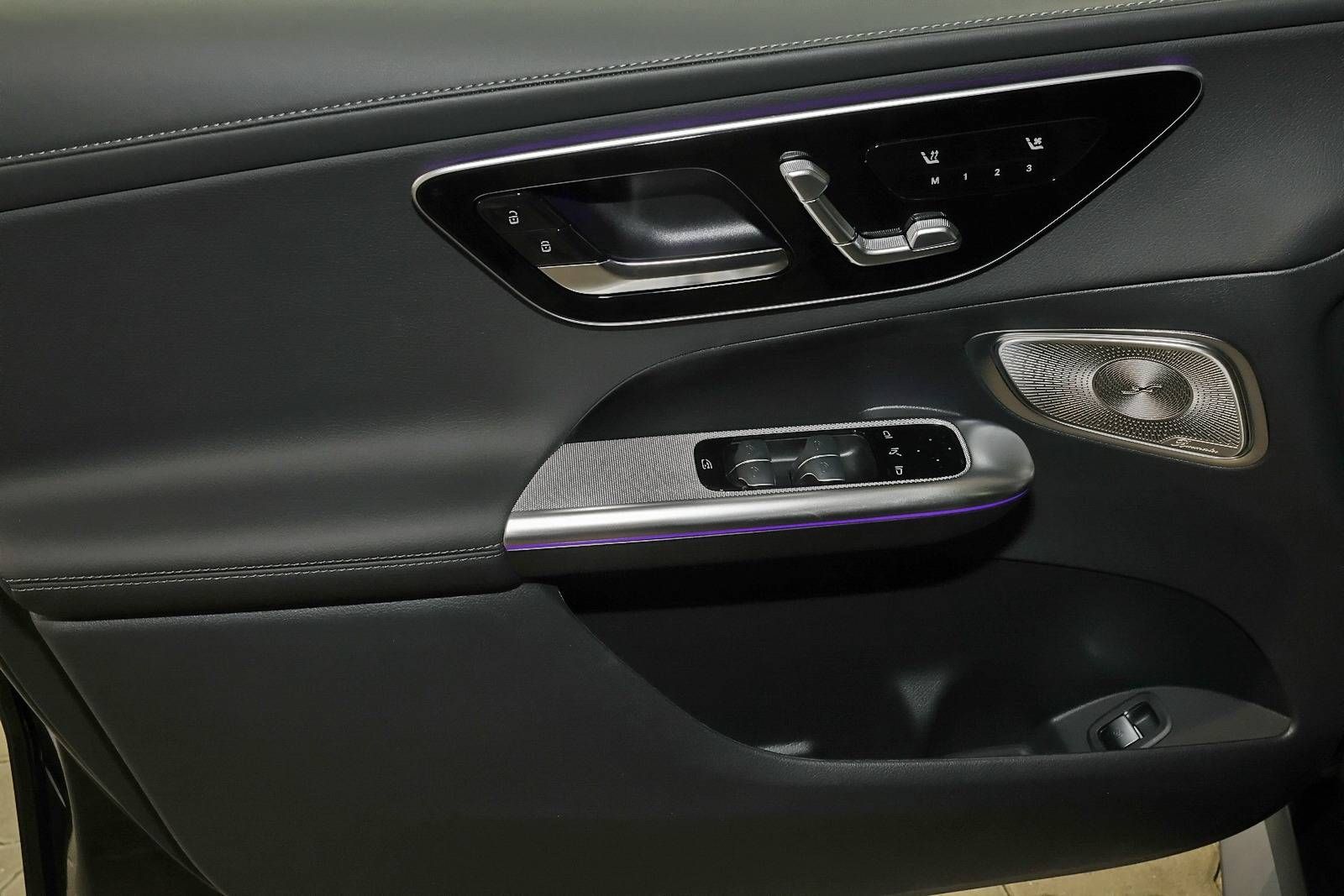 Mercedes-Benz GLC 300 de 4M AMG MBUX+360°+Pano+DIG-LED+Distro