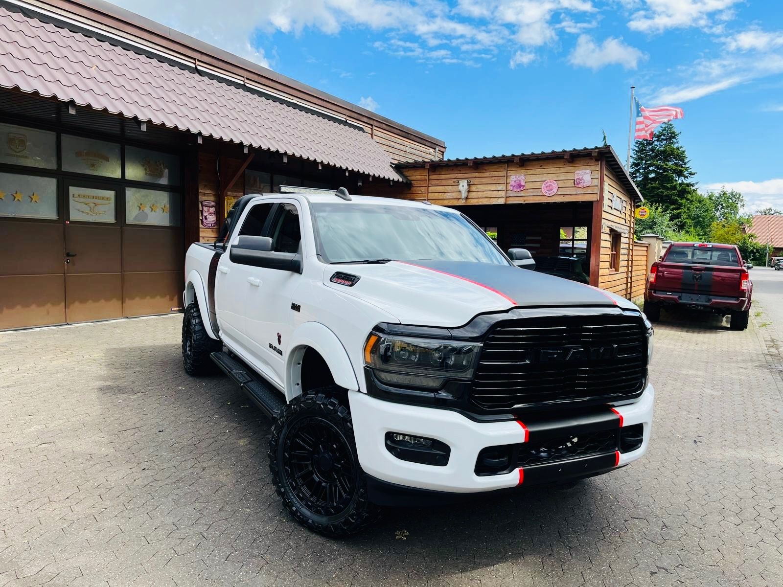 Dodge 2500*6,4L V8*LPG*4X4*LONGBED*OFFROAD*AHK*GARANTI