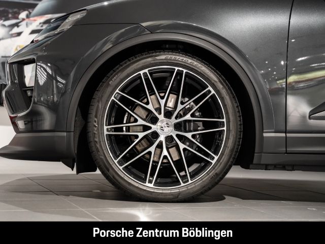 Porsche Macan 4 - Samsaru's Car Outlet
