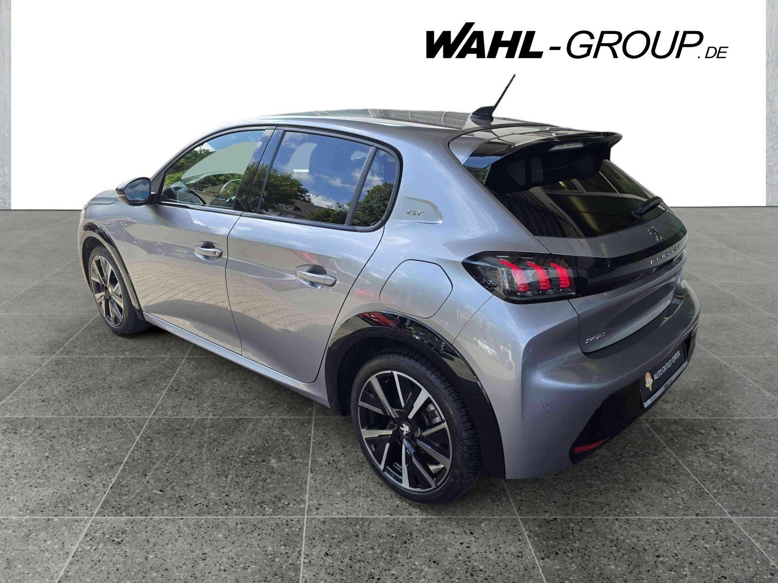 Peugeot 208 1.2 Pure Tech 100 GT - Samsaru's Car Outlet