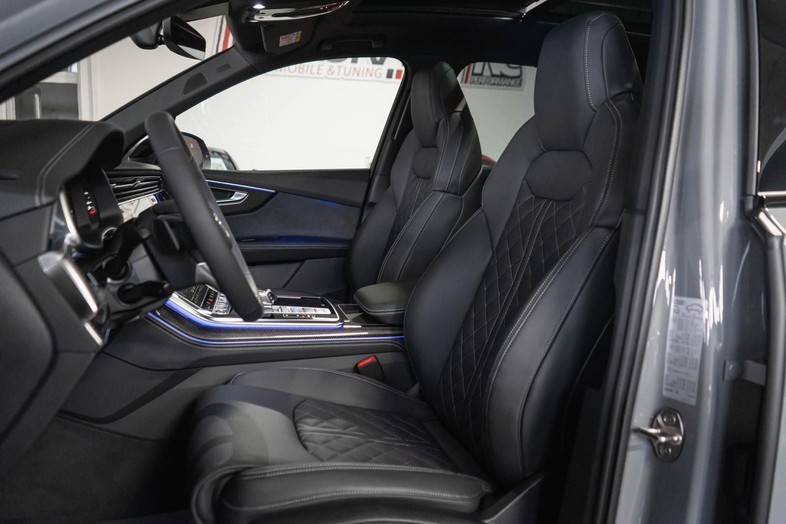 Audi Q7 50 TDI S-line competition AHK B&O PANO STHZ