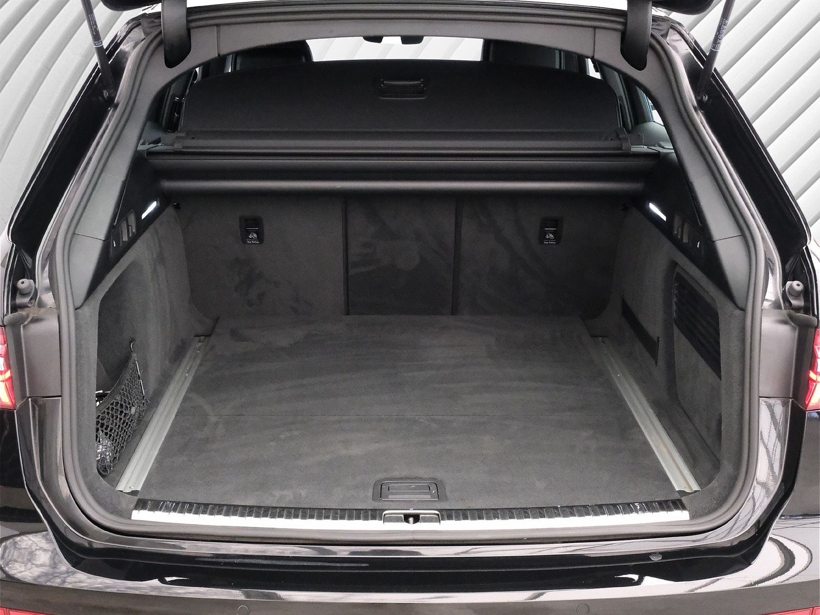 Audi A6 Avant 45 TFSI quattro sport - Samsaru's Car Outlet