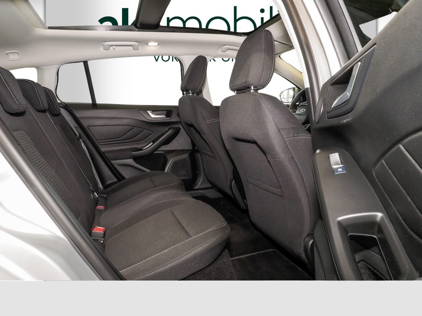 Ford Focus Turnier 1.5 EcoBlue Aut. Titanium-Audio Na