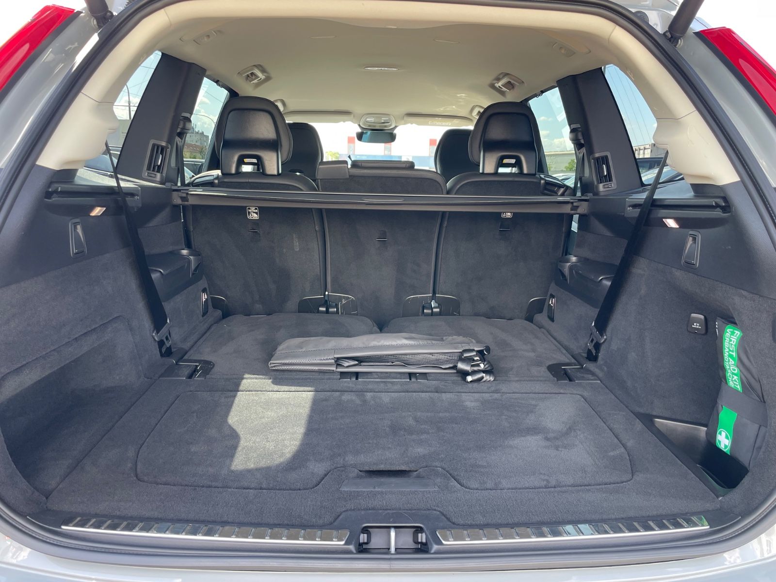Volvo XC90 T8 AWD PlugIn Plus Dark BLIS H&K Cam 2,49%*