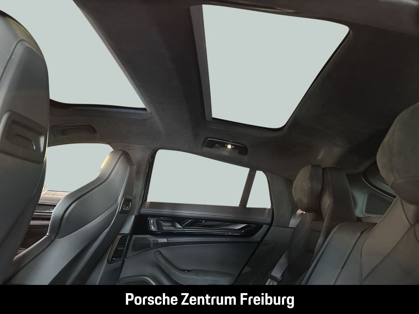 Porsche Panamera GTS BOSE HA-Lenkung InnoDrive Soft-Clos