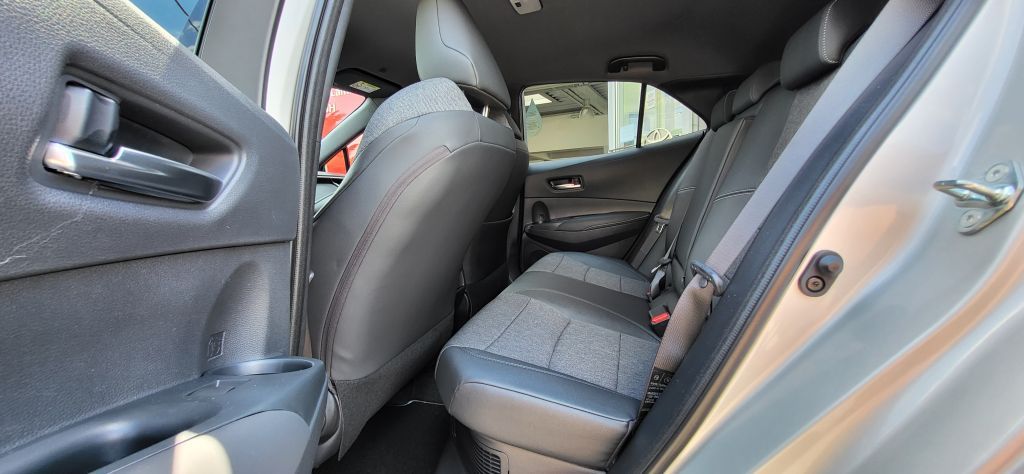 Toyota Corolla 1.8 Hybrid - Samsaru's Car Outlet