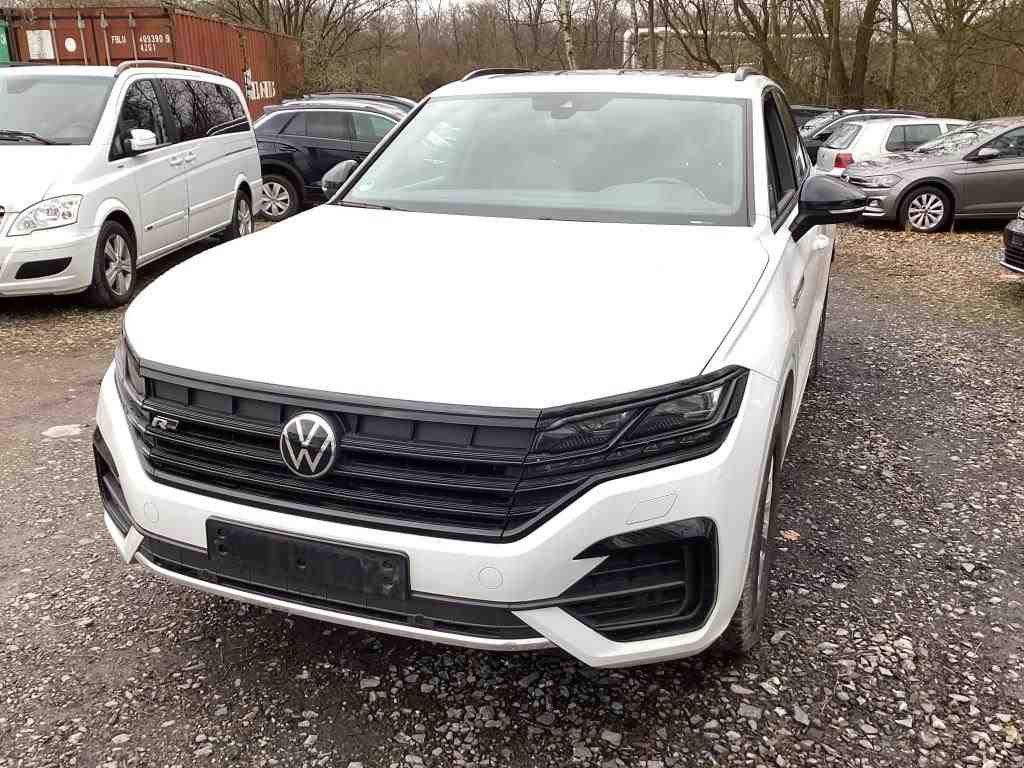 Volkswagen Touareg 3.0 TDI 4M R-LINE - Samsaru's Car Outlet