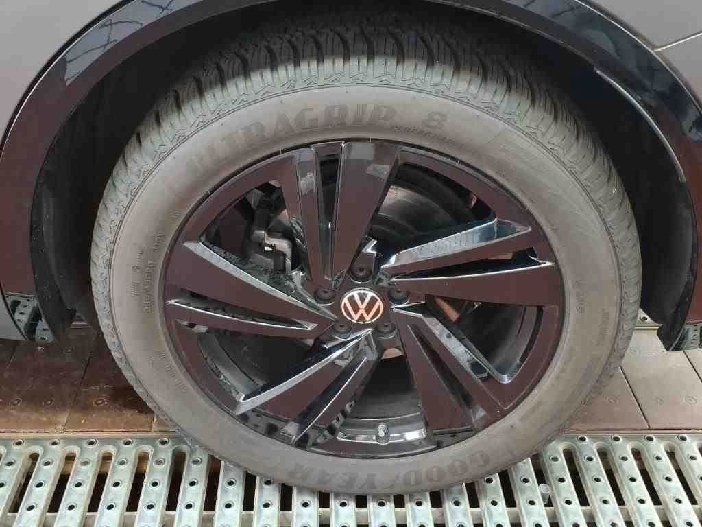 Volkswagen Touareg 3.0 TDI 4Motion R-Line