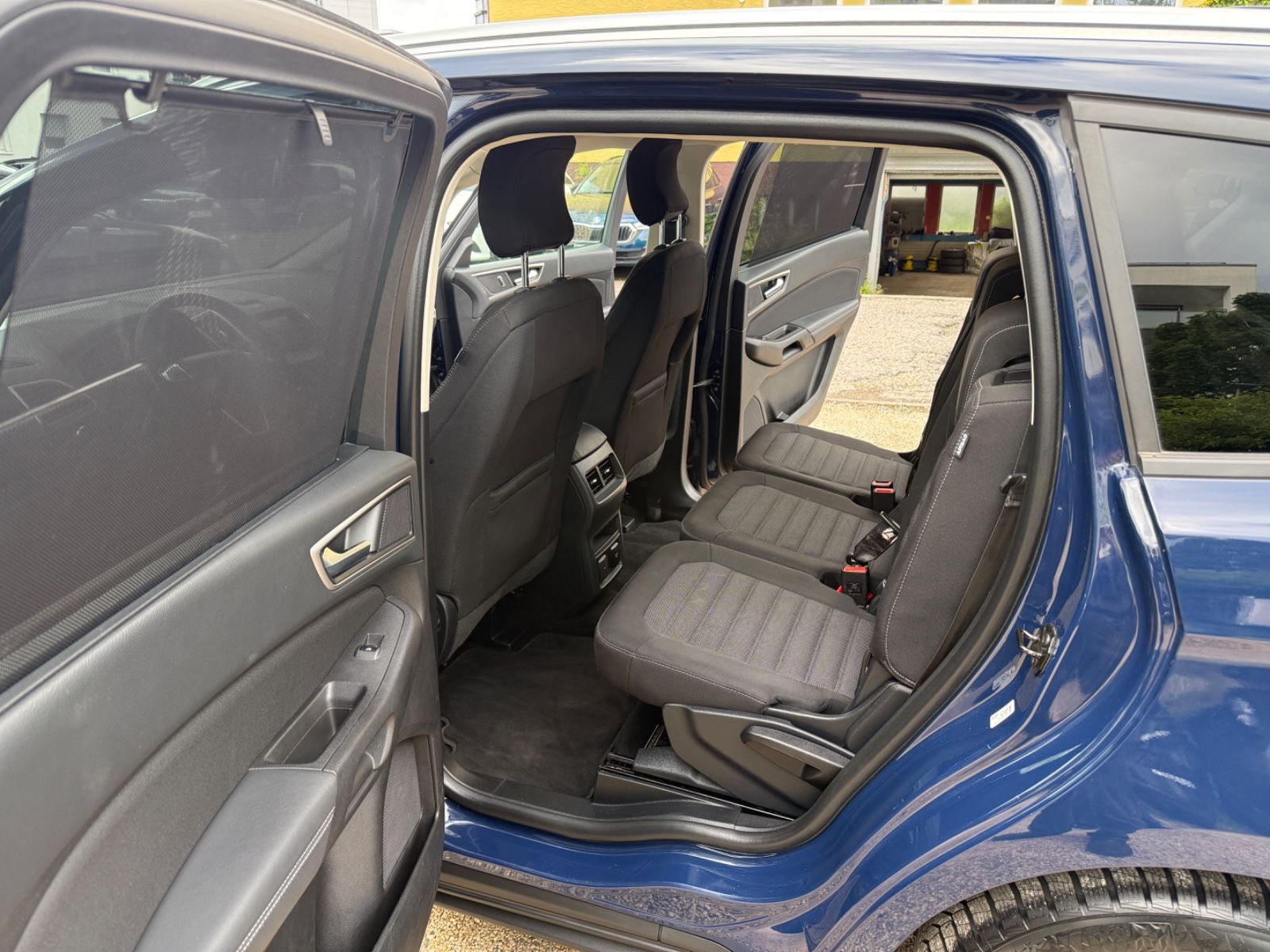 Ford S-Max 2.0 EcoBlue Aut 7-Sitz AHK Kamera ACC LED