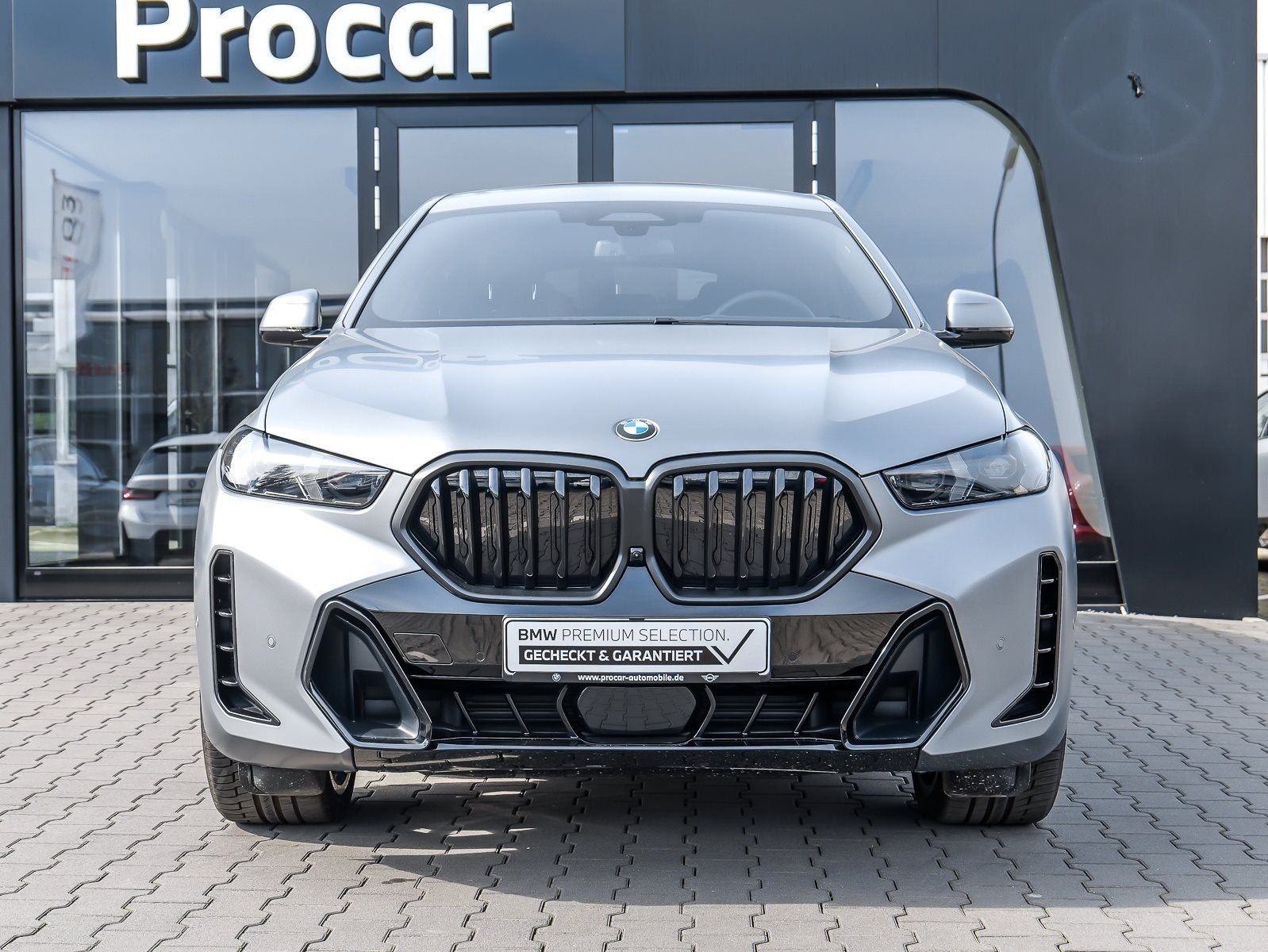 BMW X6 xDrive40d M Sport HUD PANO ACC AHK RFK NAVI