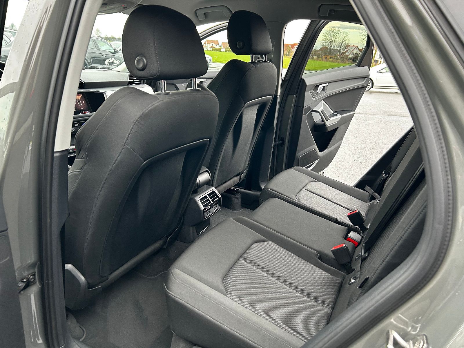 Audi Q3 40 TFSI Sportback quattro S line - Samsaru's Car Outlet