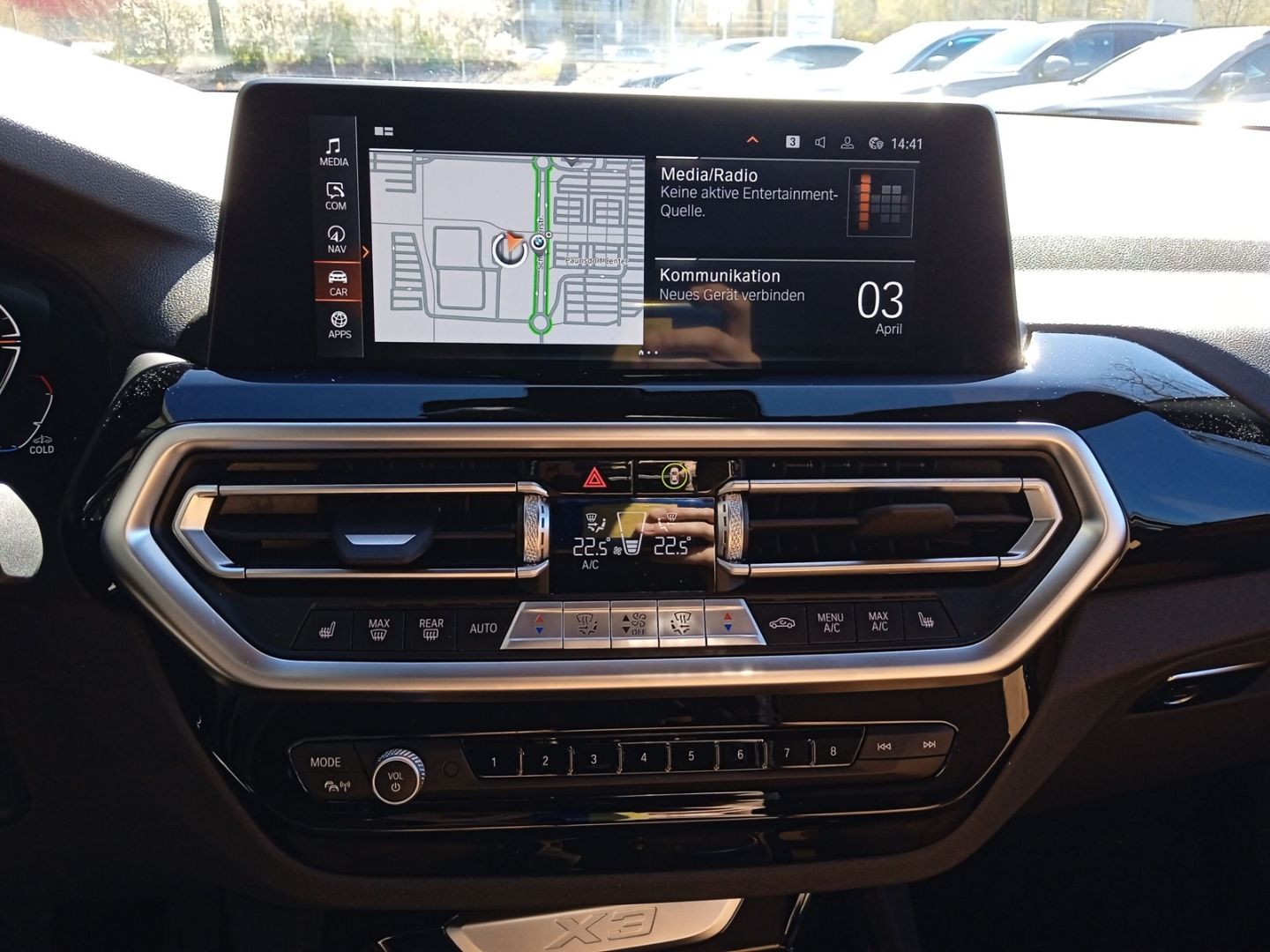 BMW X3 xDrive20d*AHK*RFK*HeadUpDisplay*HiFi*LED*DAB*