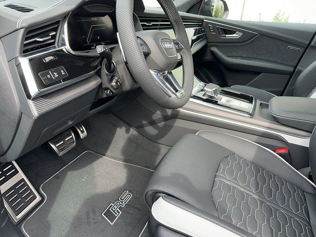 Audi RSQ8 4.0 TFSI quattro Tiptronic PANO*MATRIX*AHK