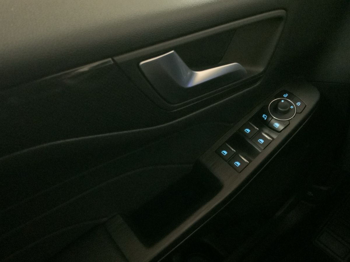 Ford Kuga ST-Line X 1.5 EcoBoost - Samsaru's Car Outlet