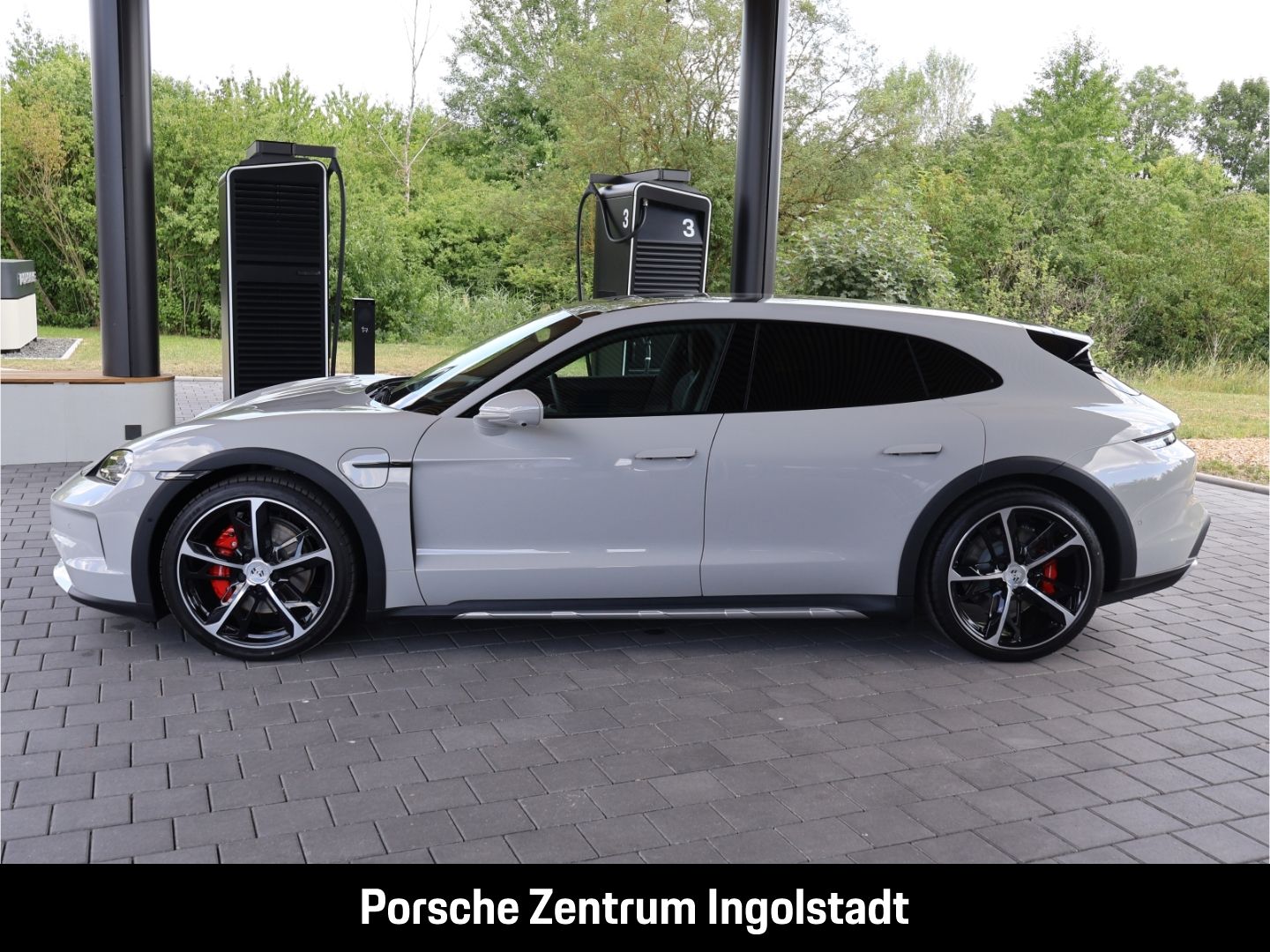 Porsche Taycan 4S Cross Turismo, 4+1 Sitze, SH 4x, Hinte