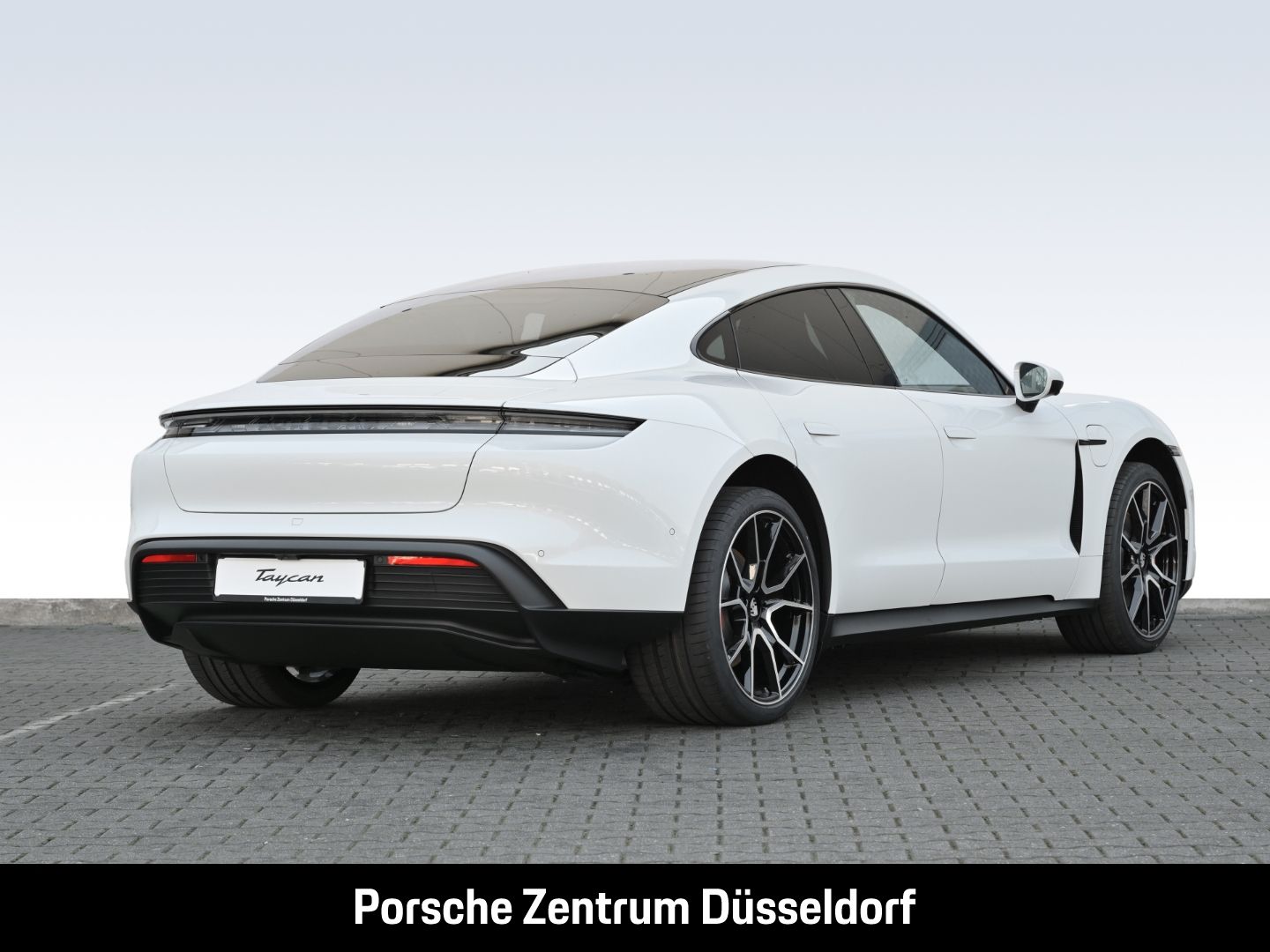 Porsche Taycan 4S BOSE Surround-View LED-Matrix Head-Up