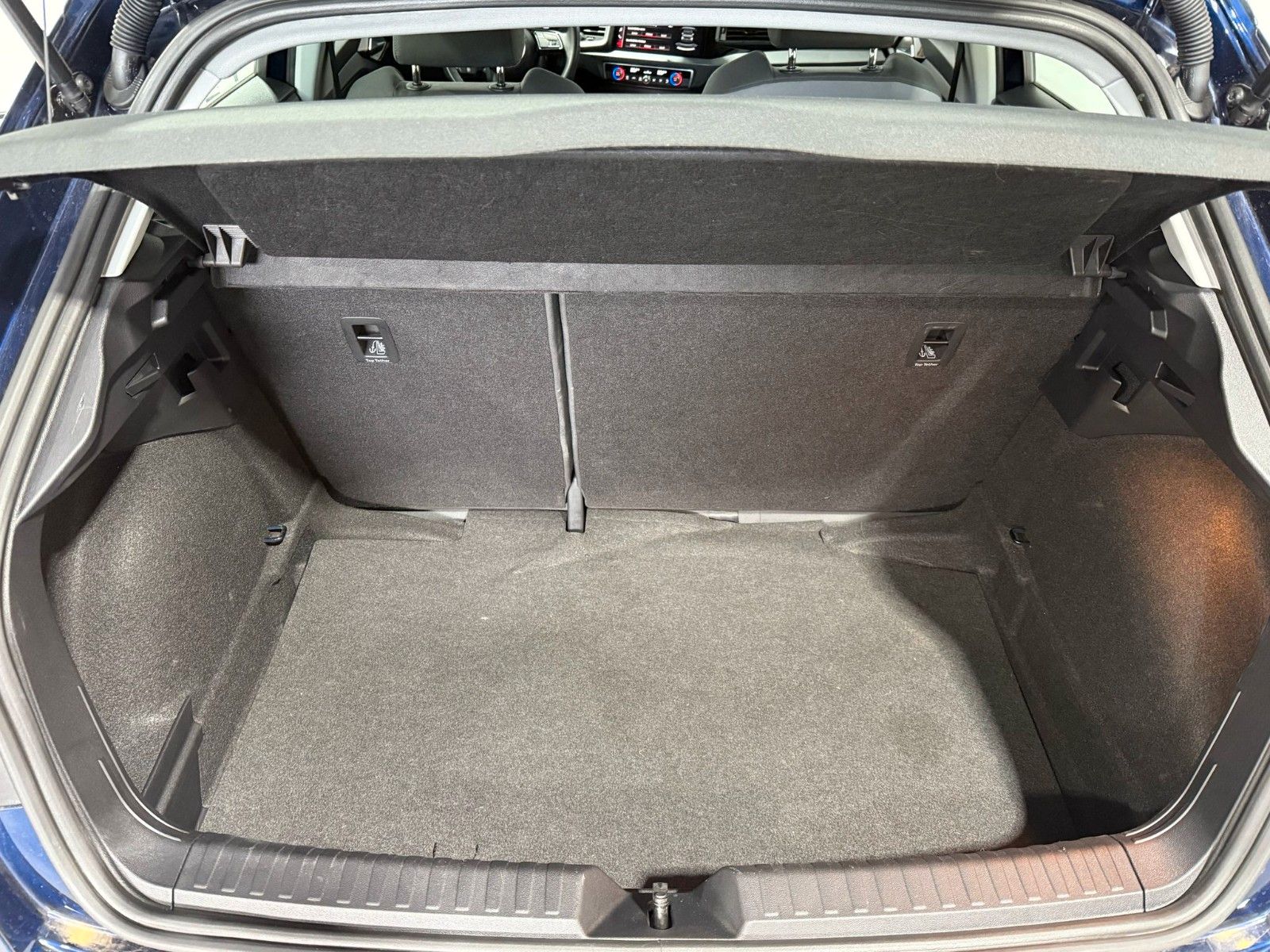 Audi A1 Sportback 30 TFSI advanced - Samsaru's Car Outlet
