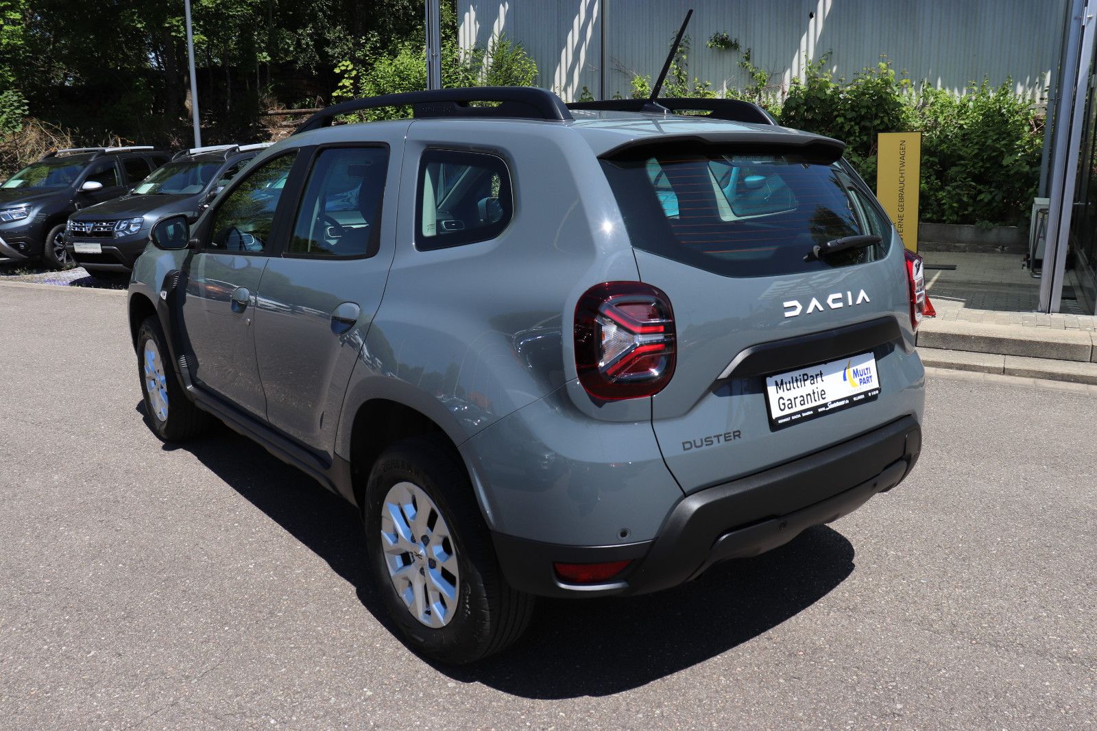Dacia Duster II Expression - Samsaru's Car Outlet