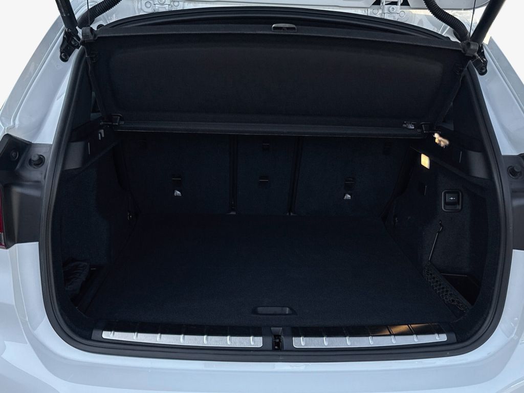 BMW X1 xDrive25e Sport Line - Samsaru's Car Outlet