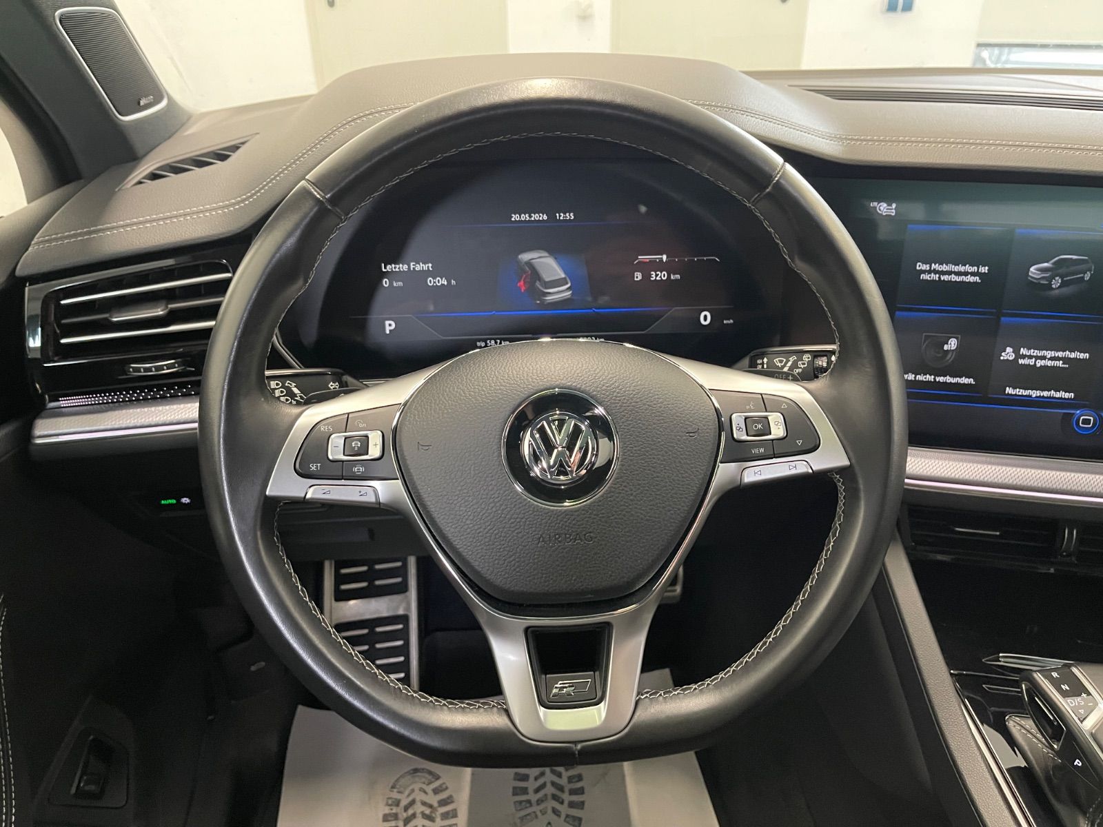 Volkswagen Touareg R-line V8 TDI 4Motion*Voll*AirSus*ACC*21