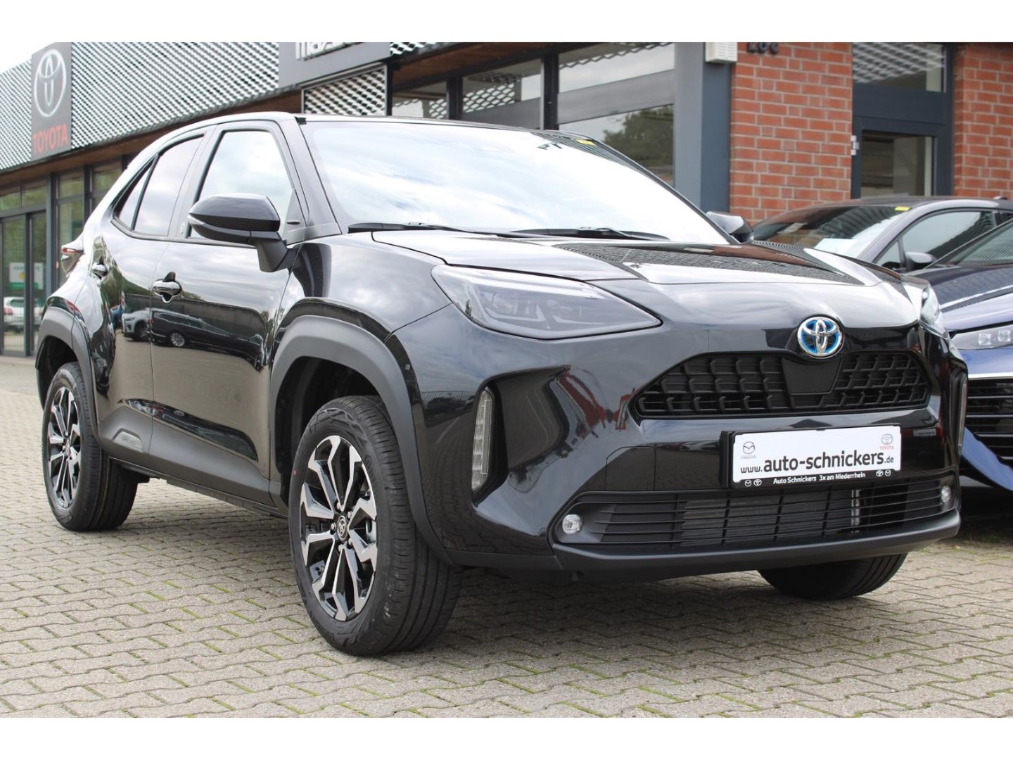 Toyota Yaris Cross Team D+SAFETY-P+WINTER-P !!