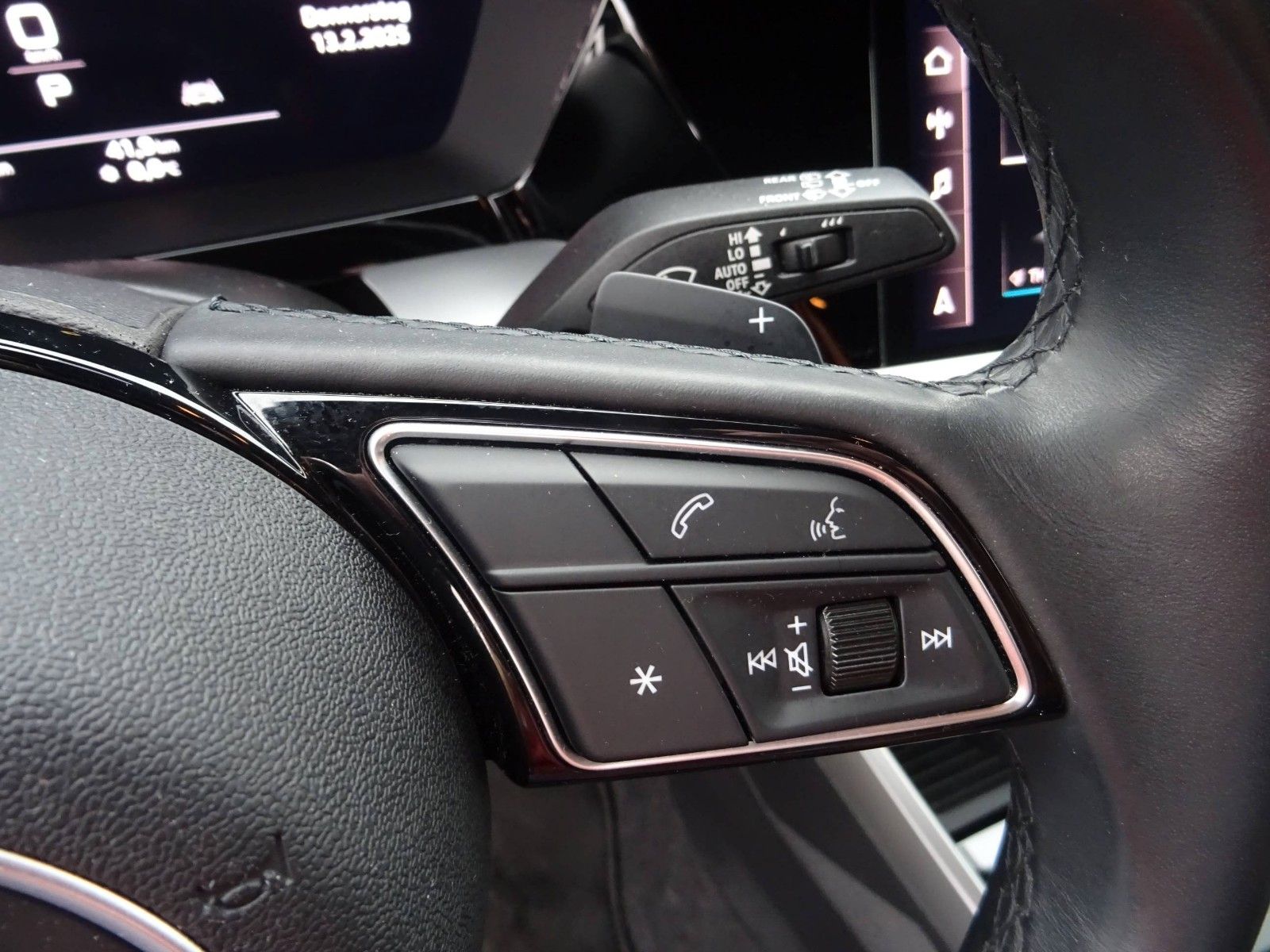 Audi A3 Sportback 30 TFSI S line Navi LED SHZ Virtual