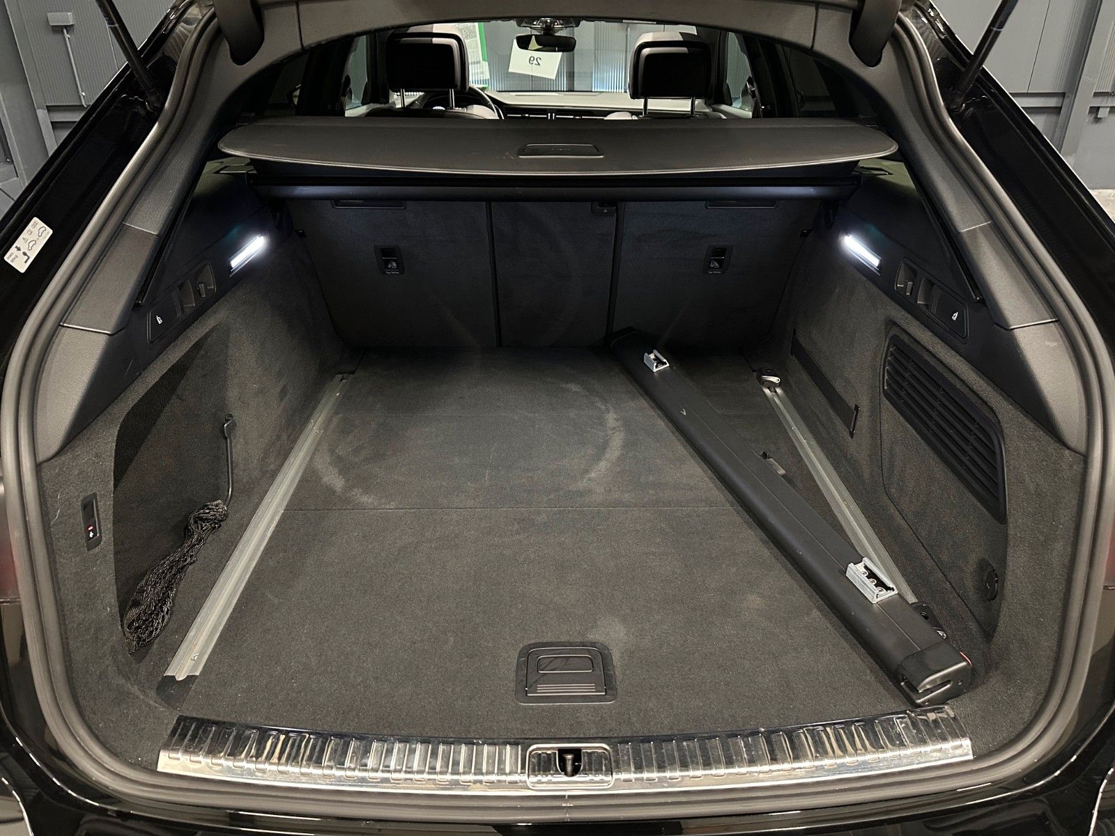 Audi A6 Avant 50 TDI quattro Sport - Samsaru's Car Outlet