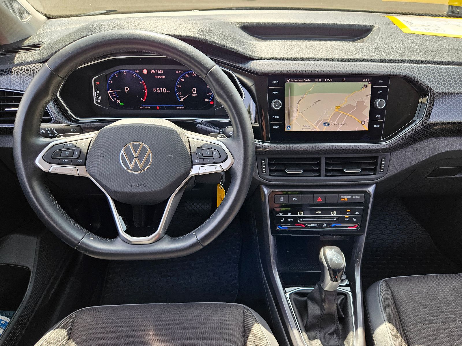 Volkswagen T-Cross Style - Samsaru's Car Outlet