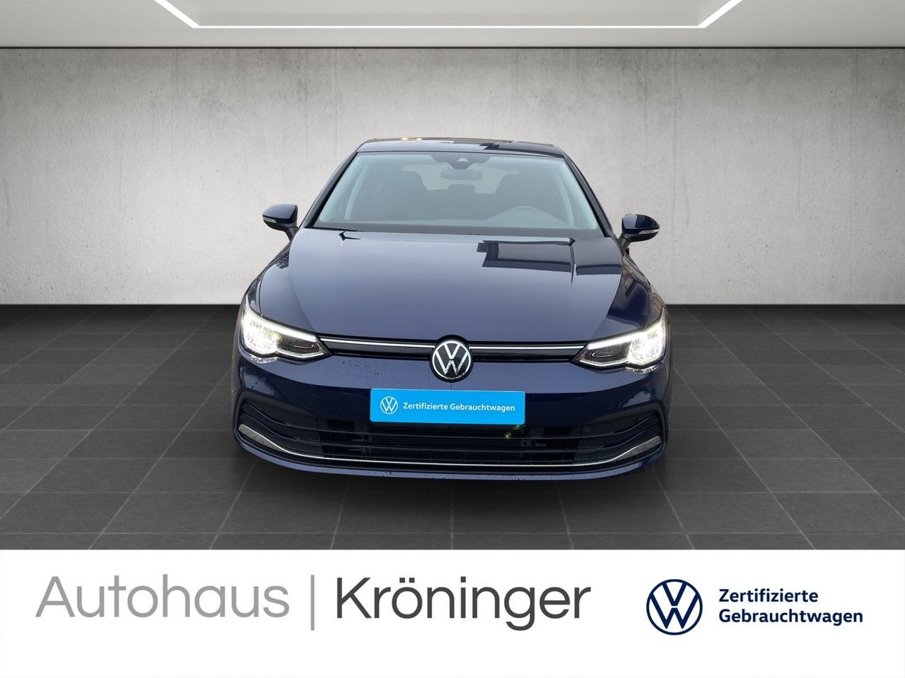 Volkswagen Golf VIII MOVE 1.5 TSI - Samsaru's Car Outlet