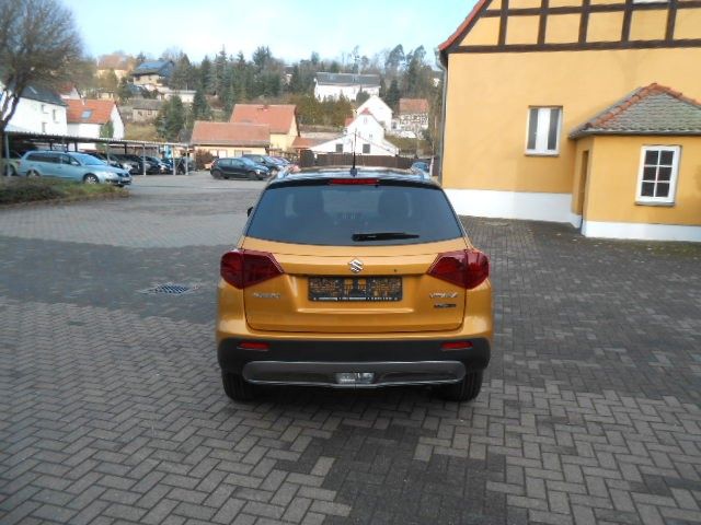 Suzuki Vitara 1.5 DUALJET Hybrid Comfort AGS Allgrip - Samsaru's Car Outlet