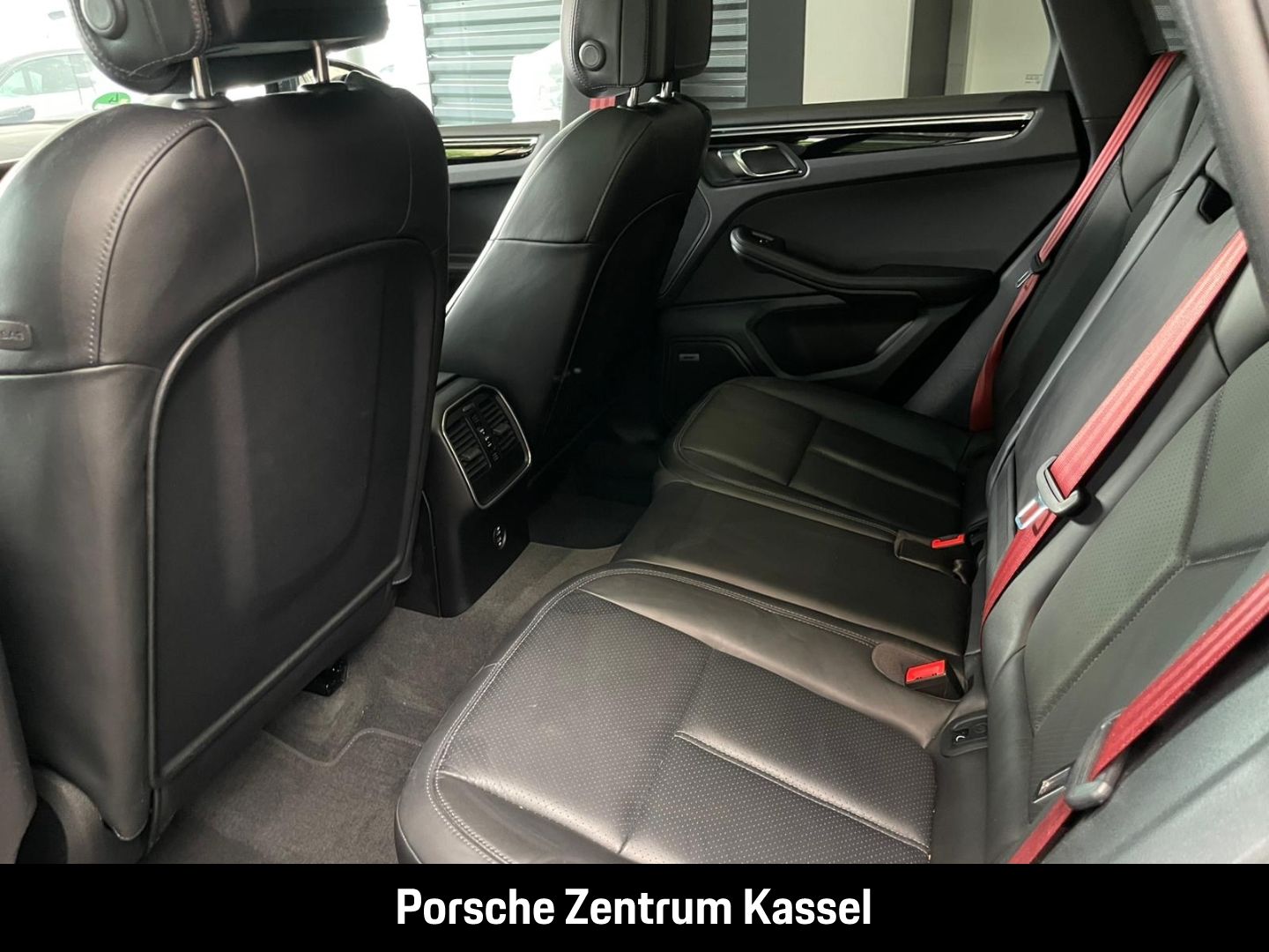 Porsche Macan EU6d S