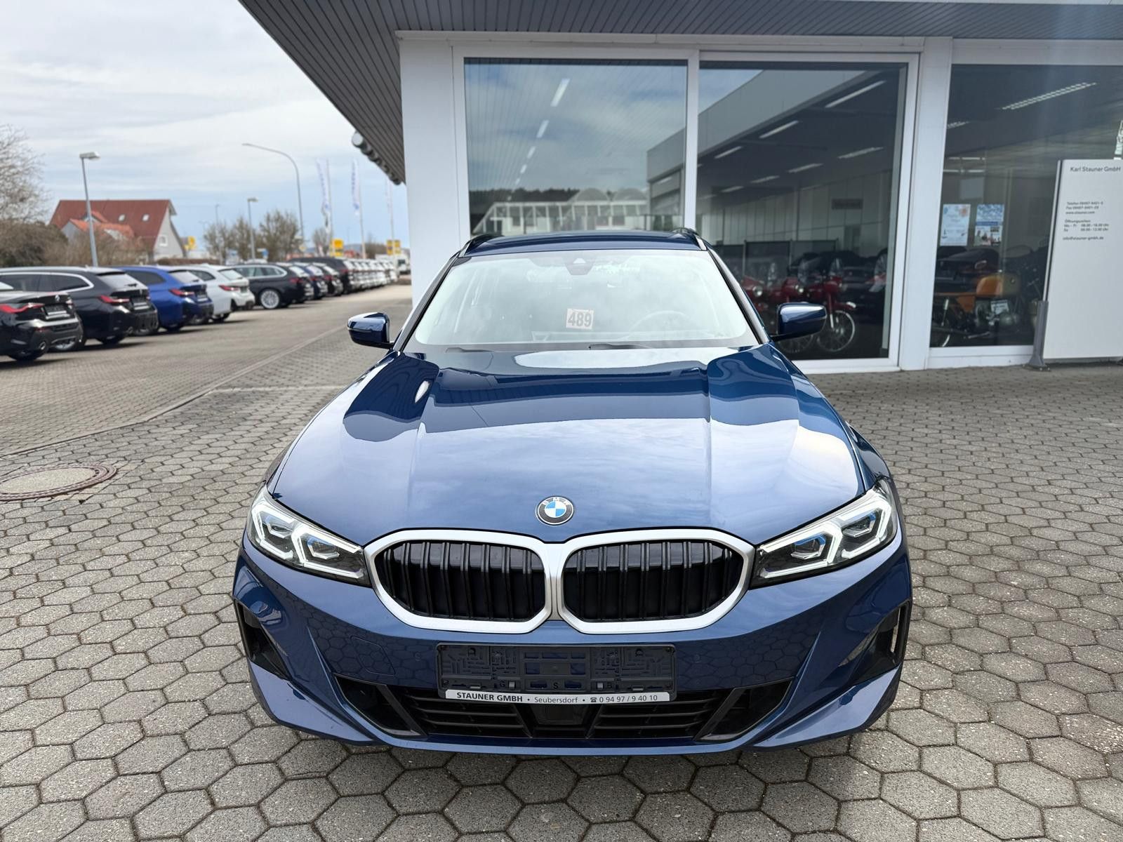 BMW 320 d Touring xDrive - Samsaru's Car Outlet