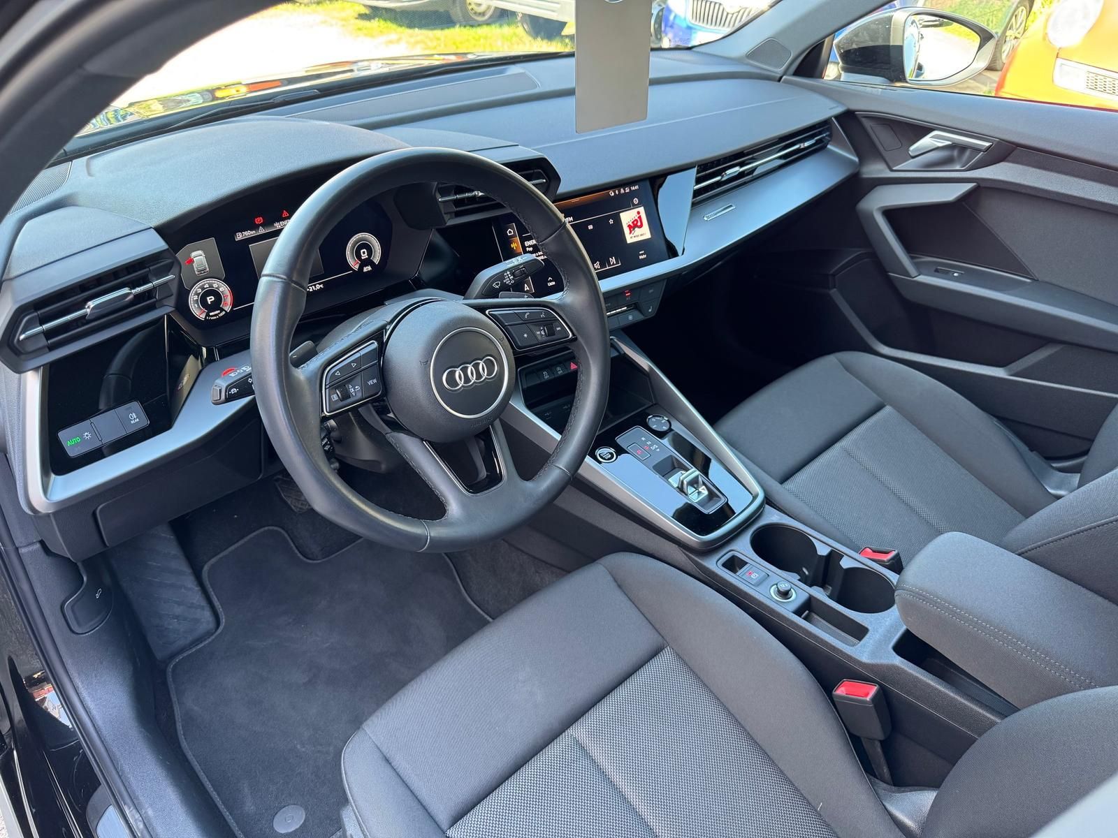 Audi A3 35 TFSI S line LED/Navi/SHZ/PDC/Allwetter