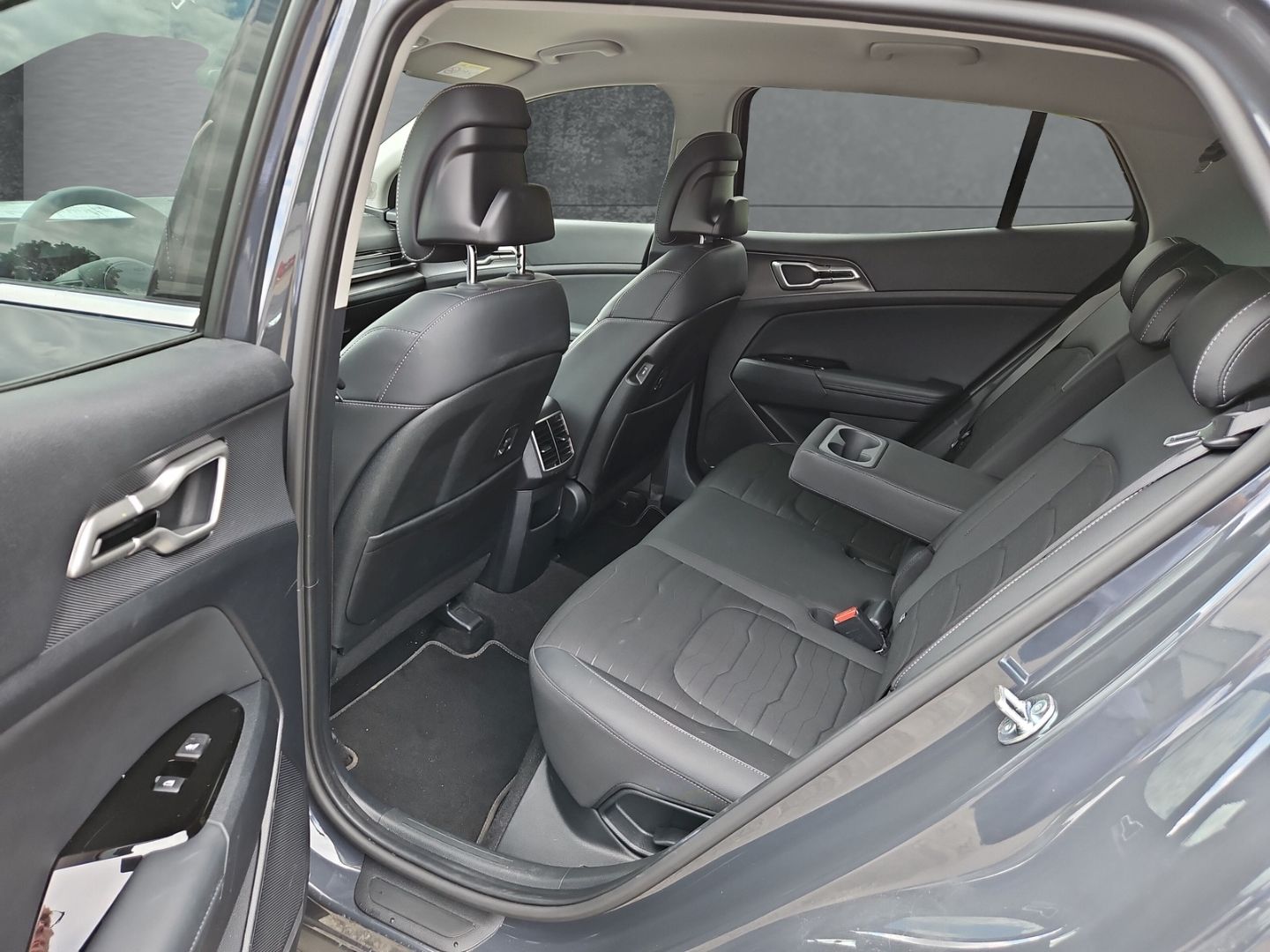 Kia Sportage 1.6T DCT AWD Spirit - Samsaru's Car Outlet