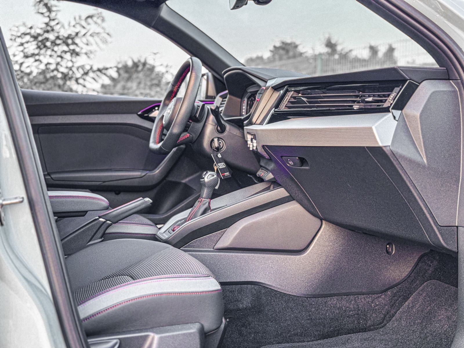Audi A1 Sportback 40 TFSI S line - Samsaru's Car Outlet