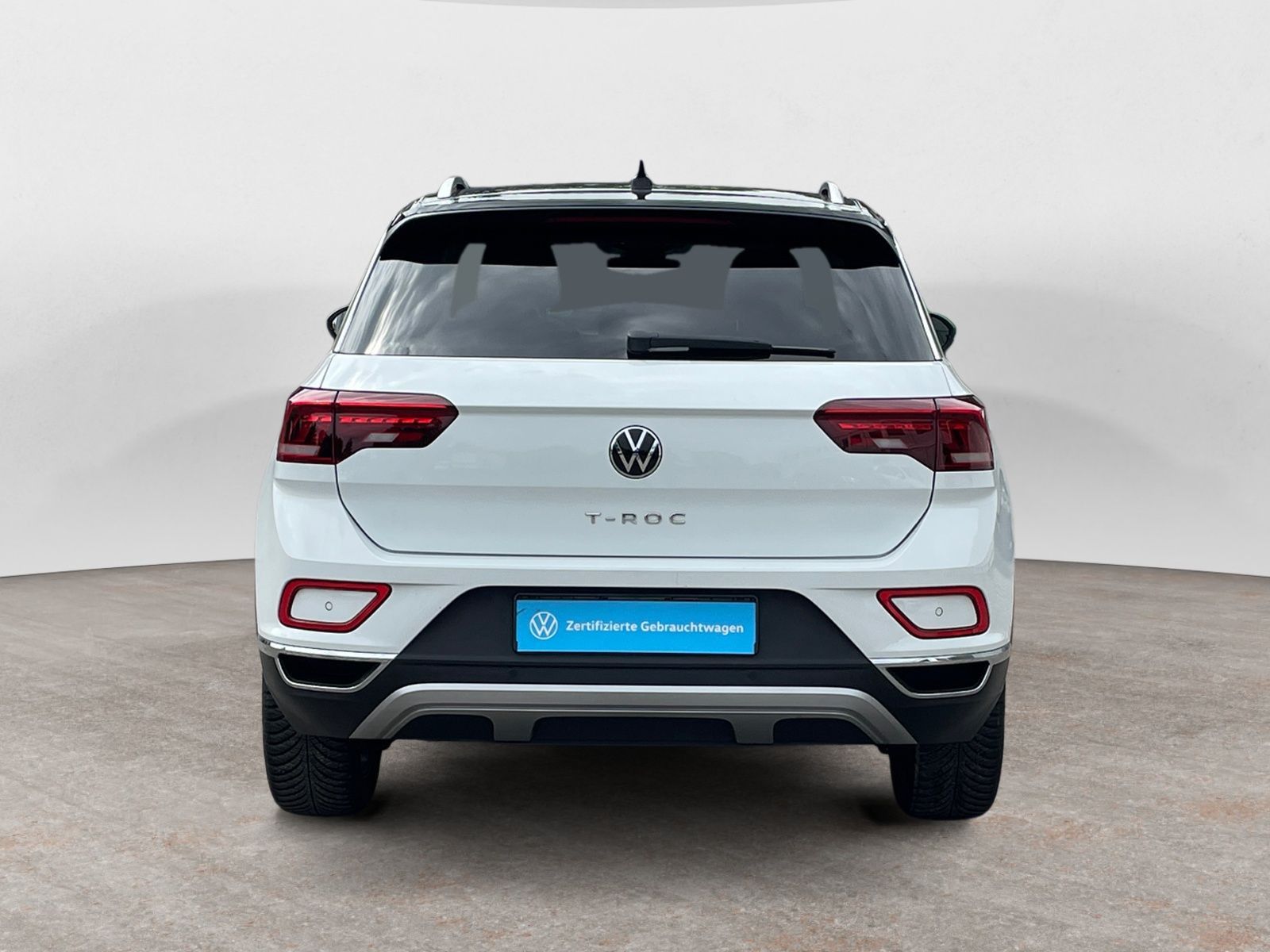 Volkswagen T-Roc 1.5 TSI DSG Facelift Style - Samsaru's Car Outlet