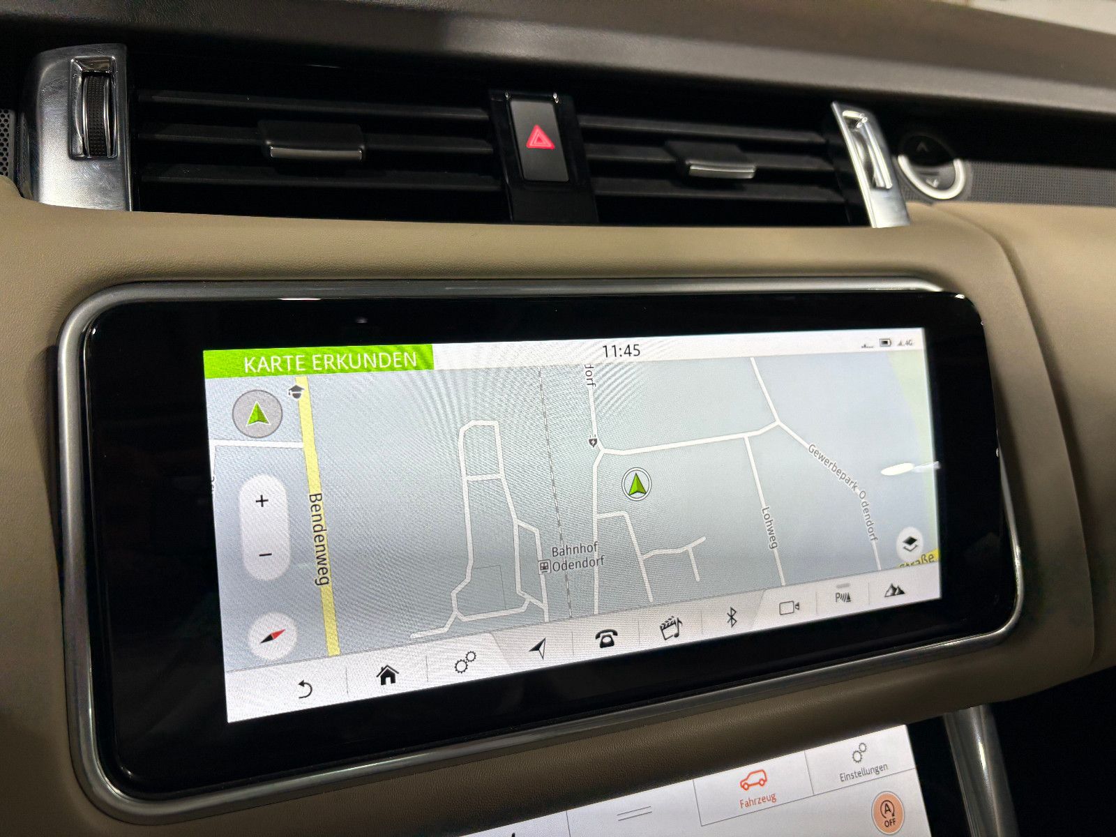 Range Rover Sport HSE Dynamic Hybrid - Samsaru's Car Outlet