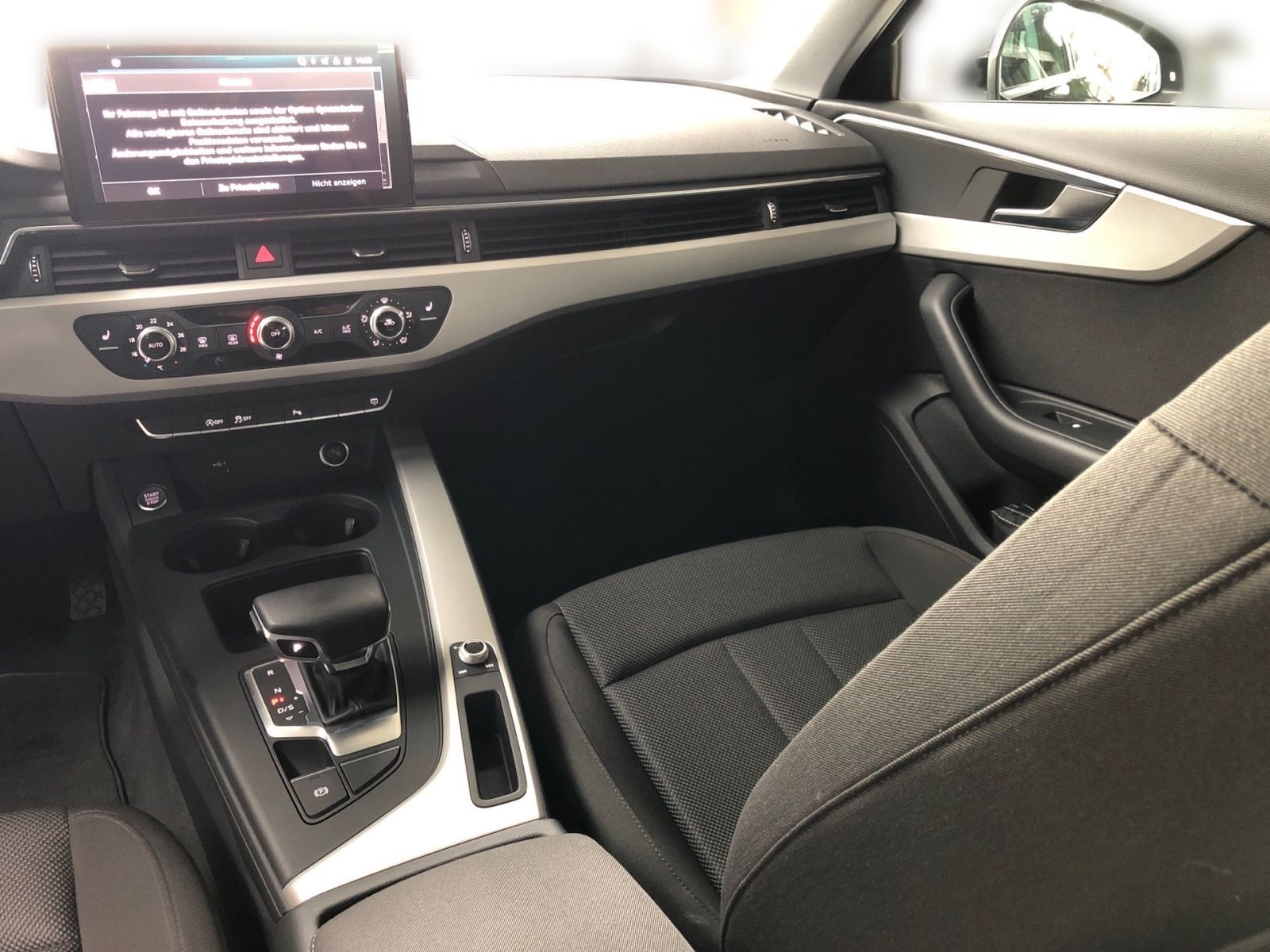 Audi A4 Avant 35 TDI BUSINESS - Samsaru's Car Outlet
