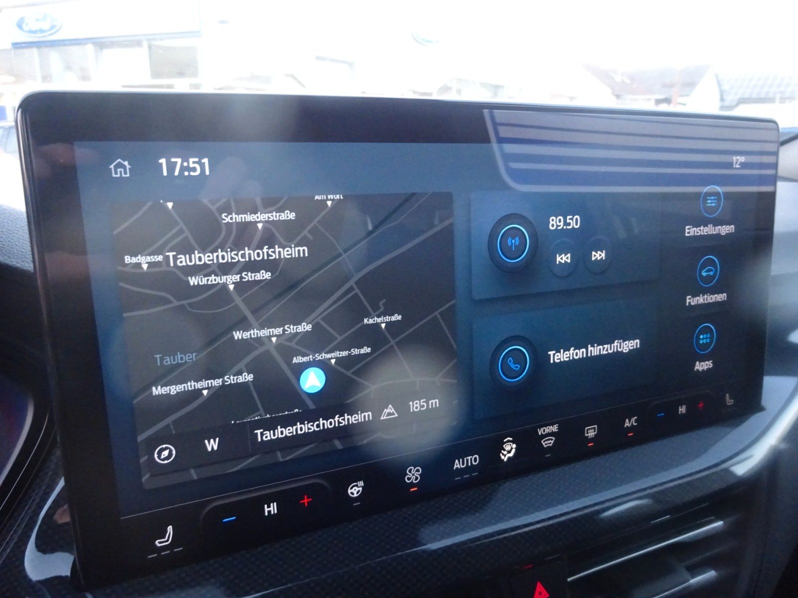 Ford Focus Turnier ST-Line X Autom AHK iACC HuD