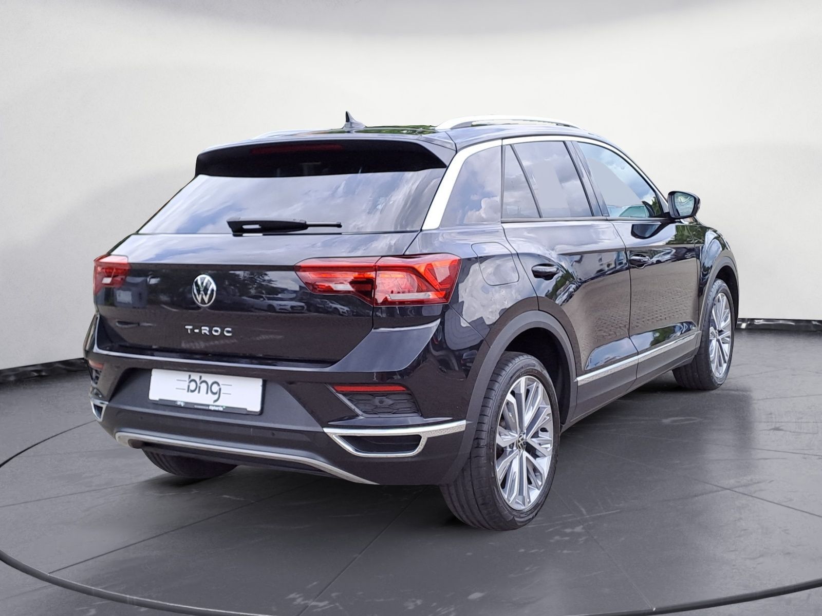 Volkswagen T-Roc 1.5 TSI ACT OPF DSG Sport - Samsaru's Car Outlet
