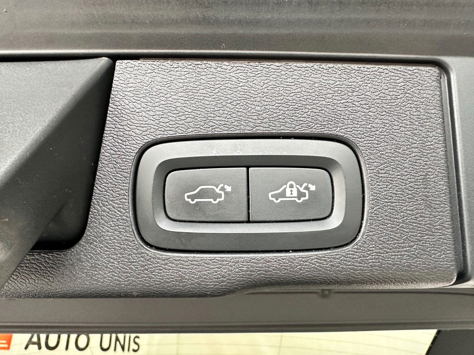 Volvo XC60 T6 PHEV AWD Facelift Inscription Wool Seats