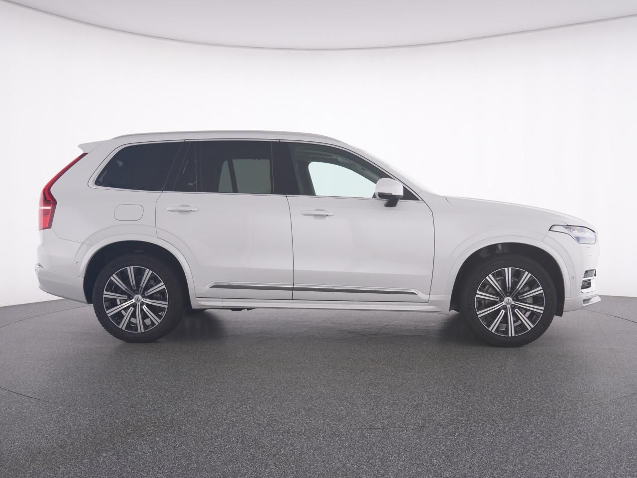 Volvo XC90 B5 AWD Ultimate Bright+WINTERPAK+360°+AHK+