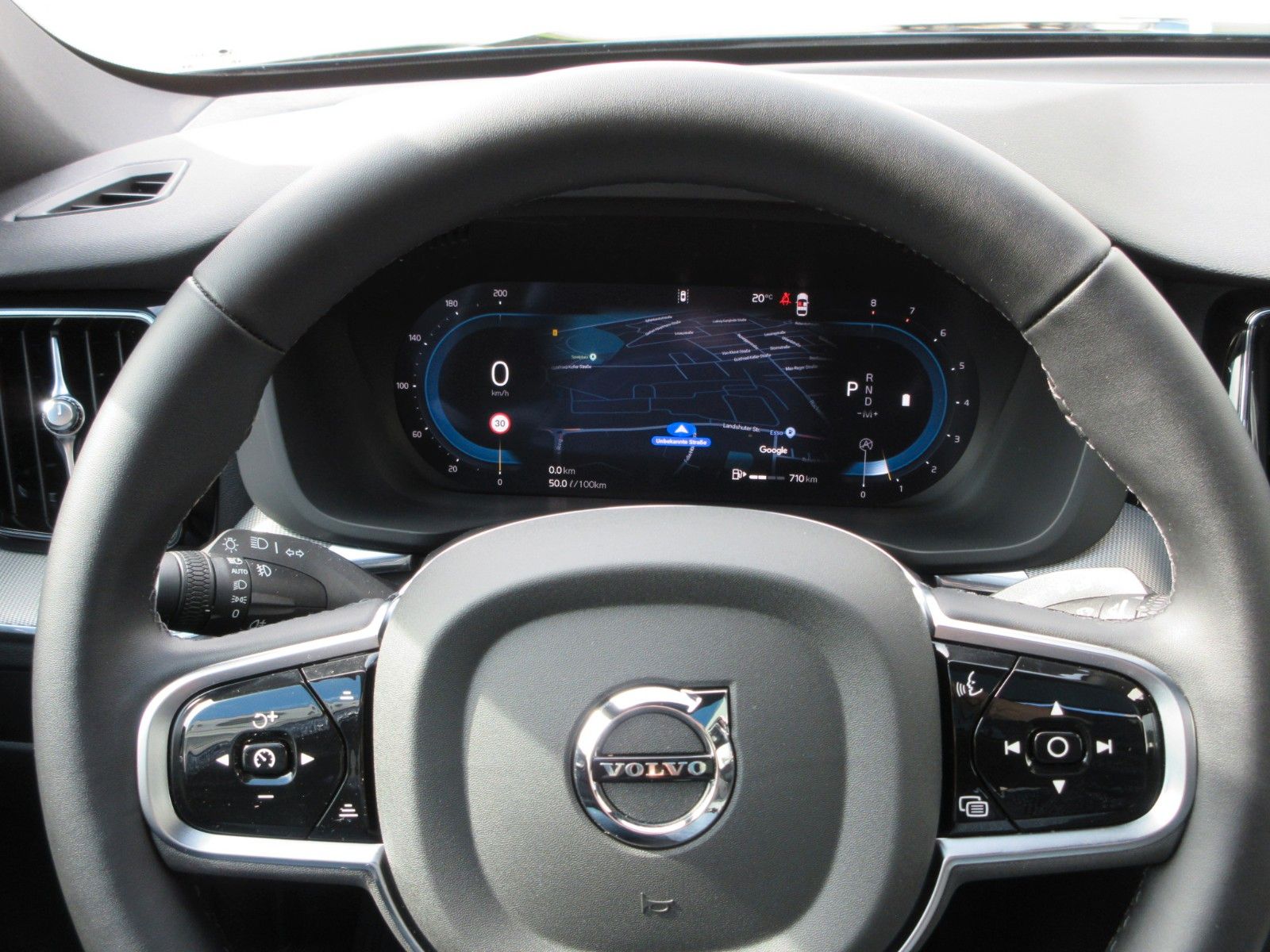 Volvo XC 60 B5 Plus Dark AWD