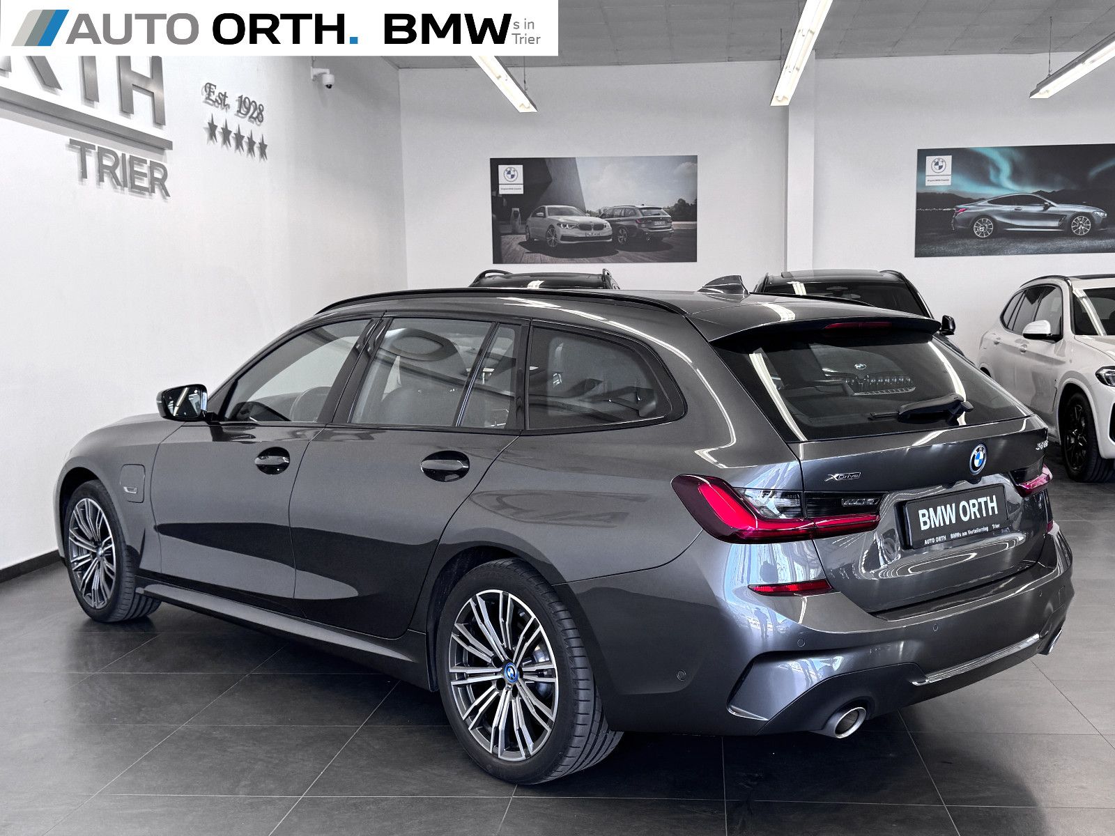 BMW 320e xDrive Touring M-SPORT - Samsaru's Car Outlet
